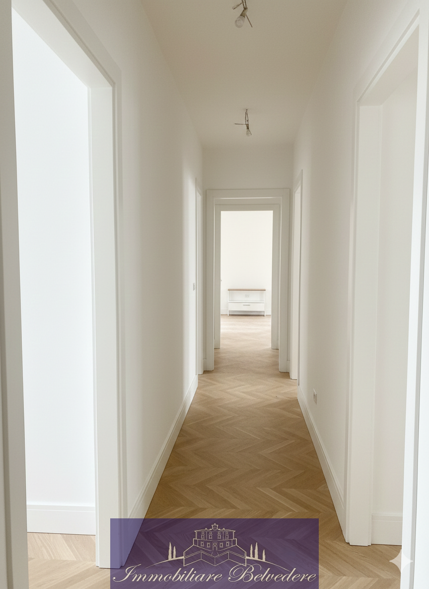 Trilocale in vendita in via adelaide ristori, Firenze