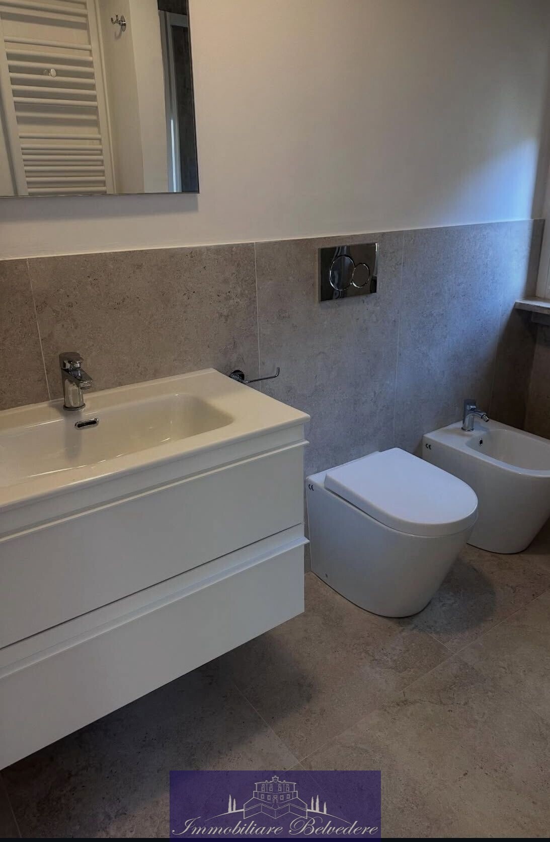 Bilocale in vendita in piazza acciaiuoli, Firenze