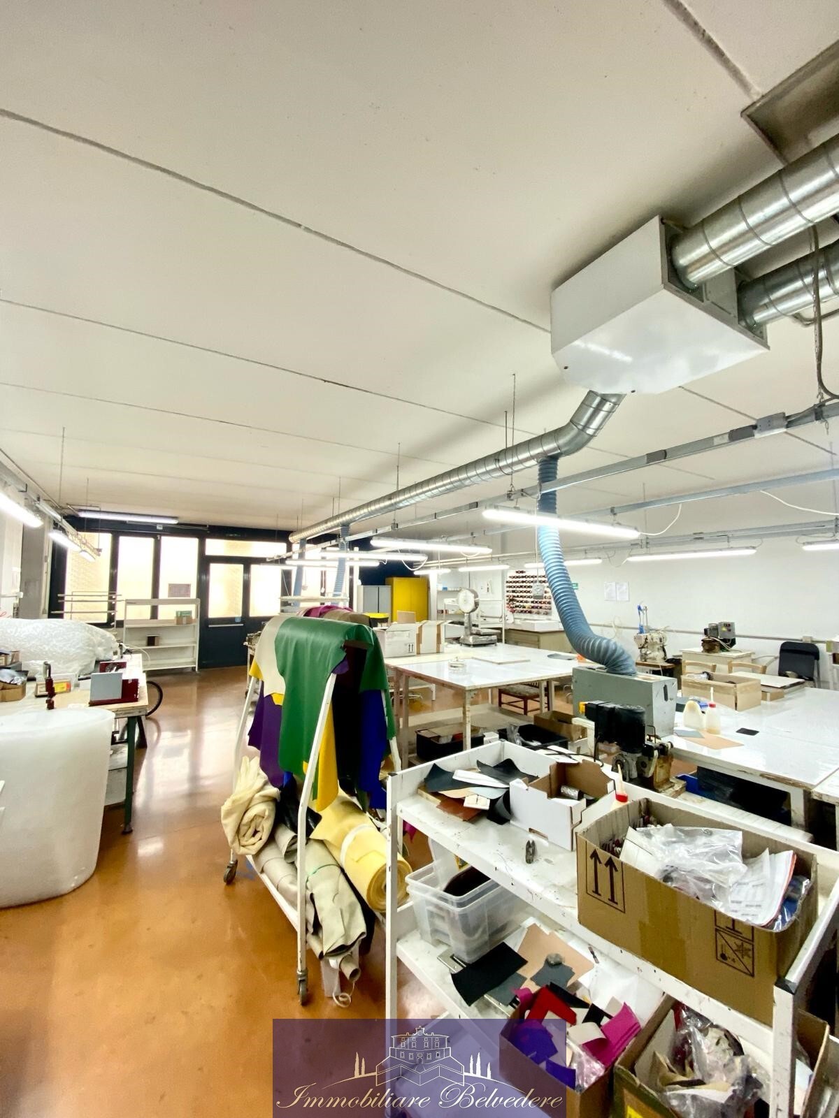 Capannone in affitto in via codignola, Scandicci