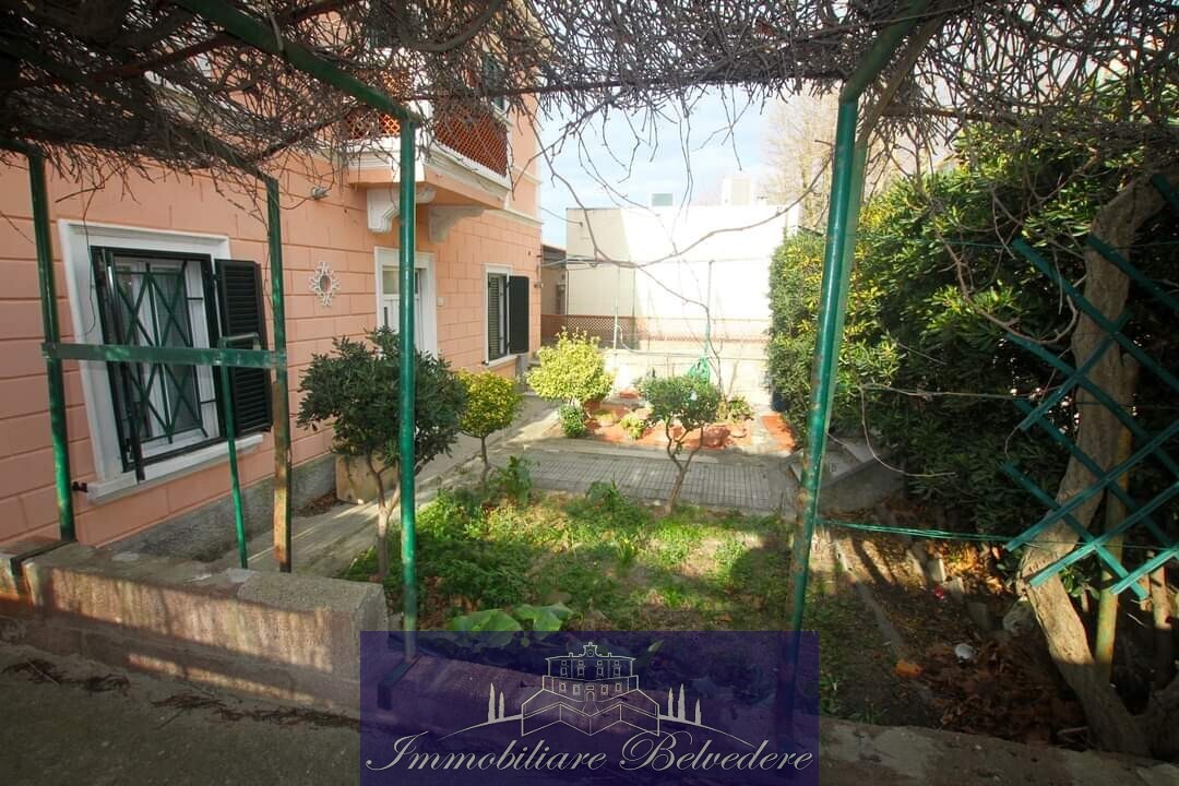 Villetta a schiera in vendita in viale italia, Follonica