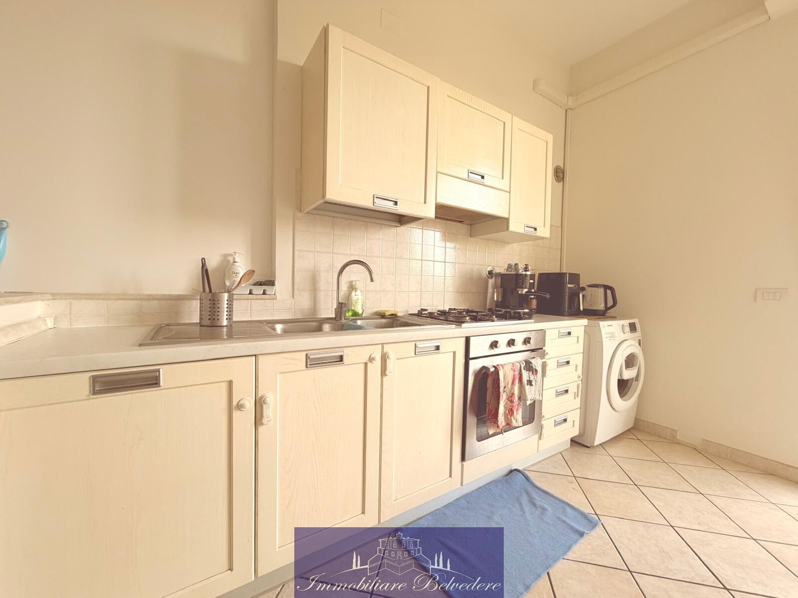 Trilocale con terrazzo in piazza mascagni, Firenze