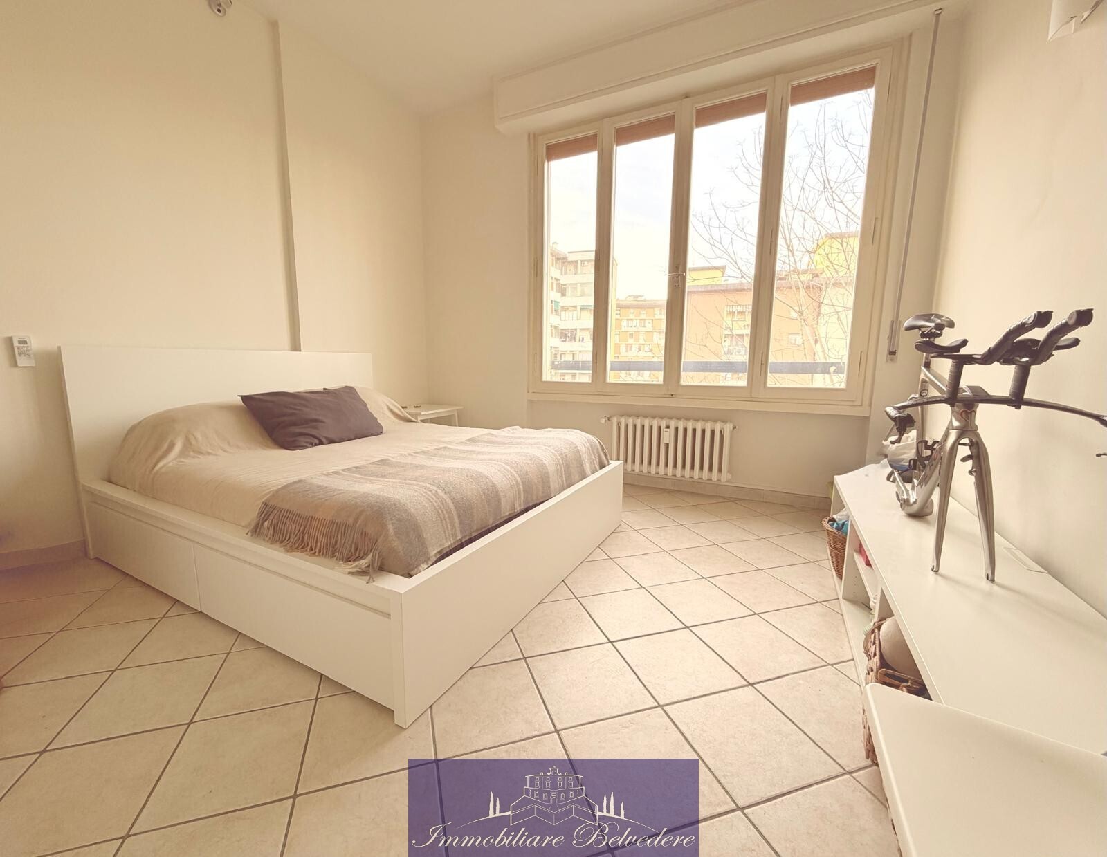 Trilocale con terrazzo in piazza mascagni, Firenze