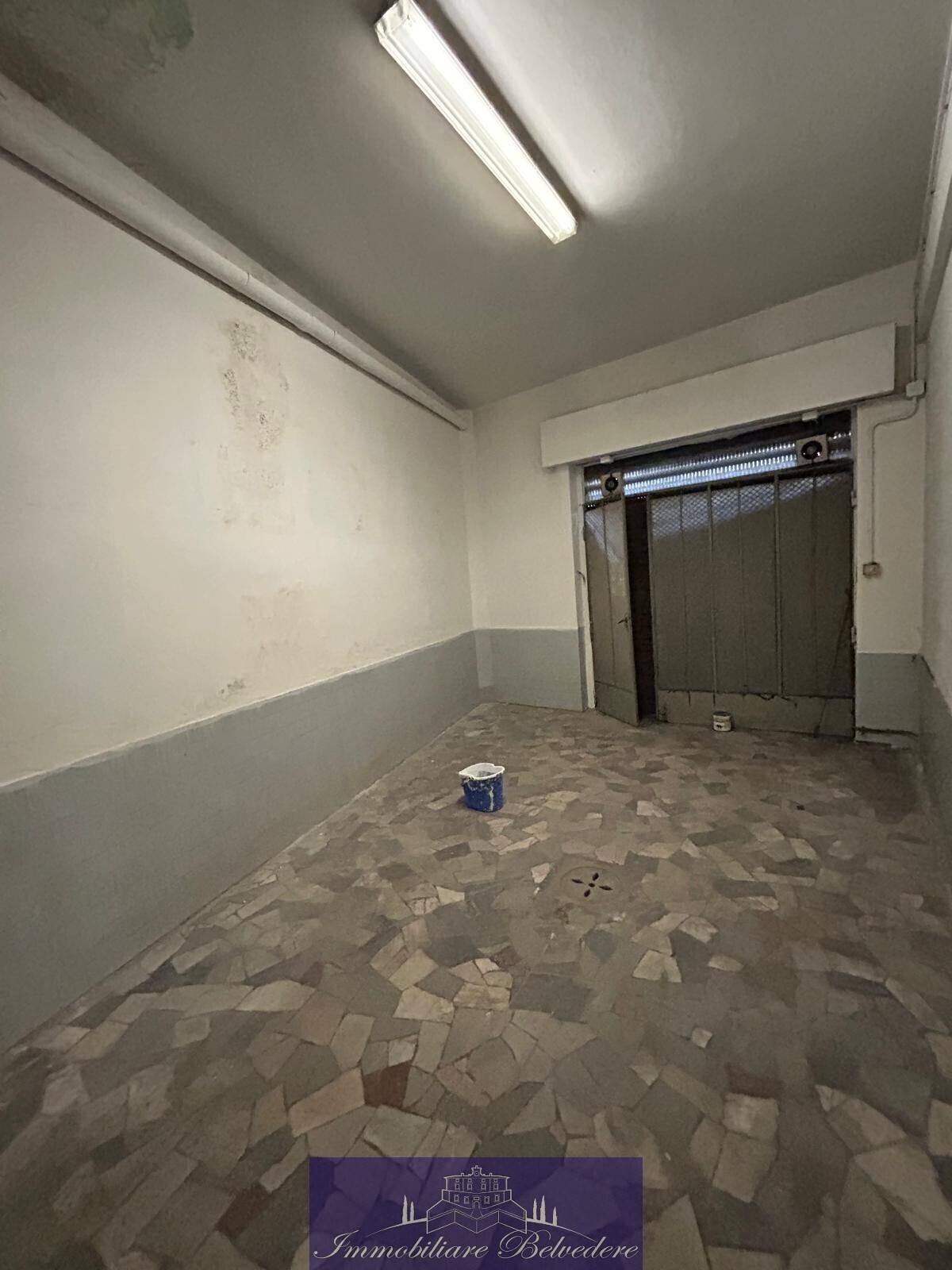 Capannone in affitto in via valdegola, Firenze