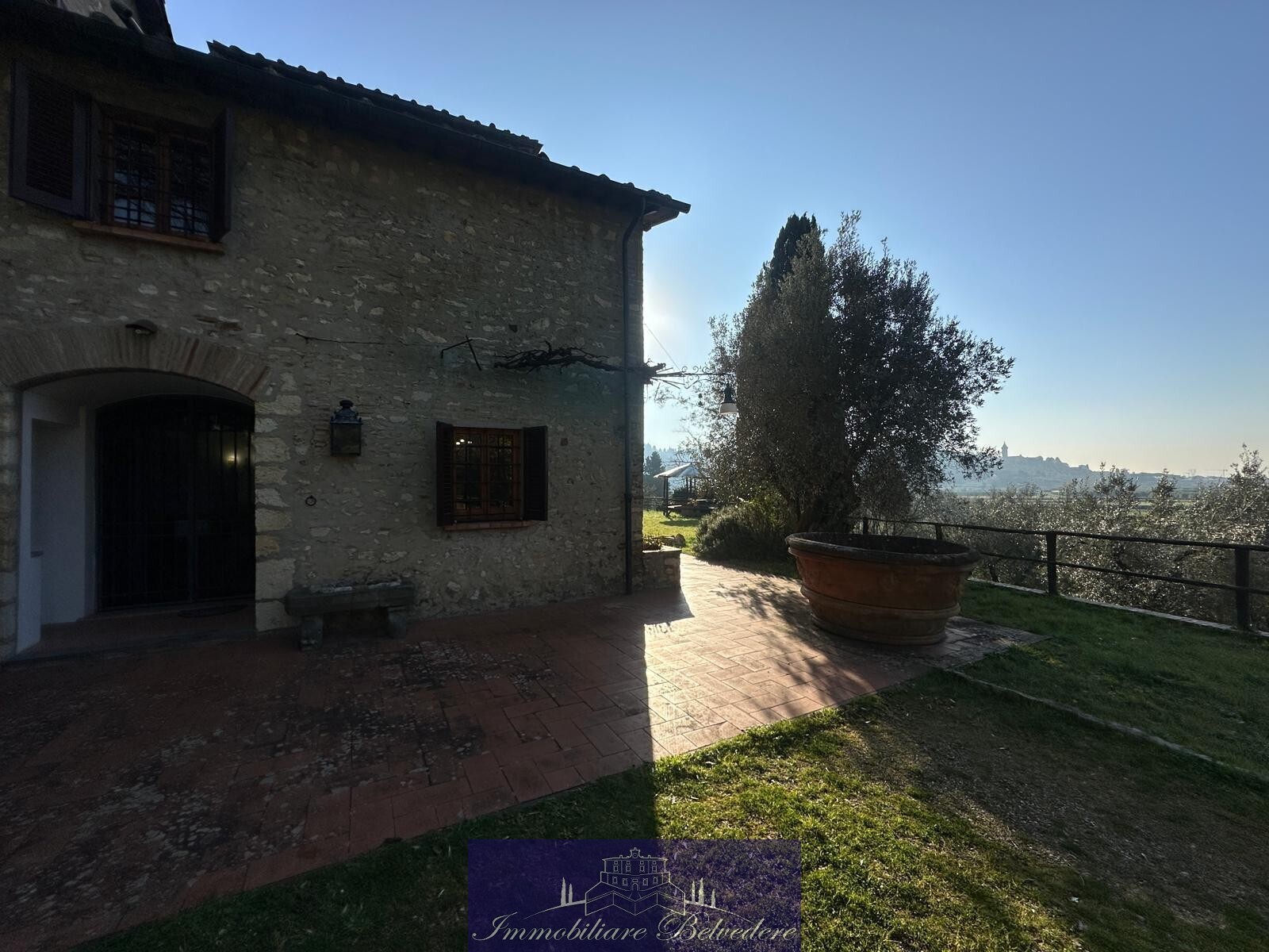 Casa indipendente con giardino in via dei prati, Calenzano