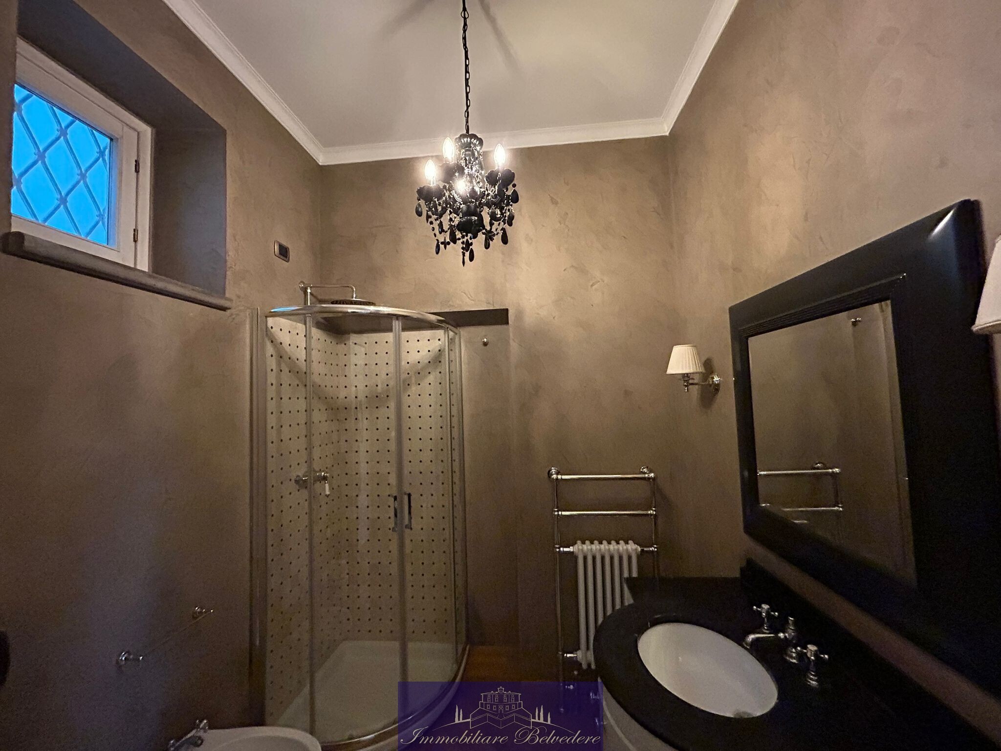 Quadrilocale con terrazzo in piazza francesco ferrucci, Firenze