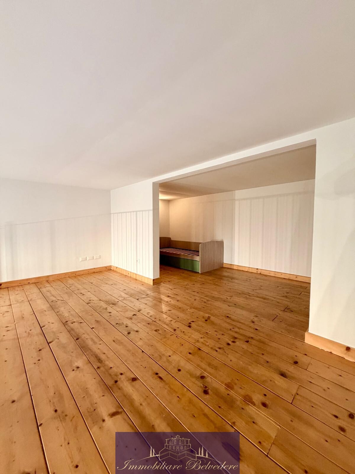 Trilocale con giardino in via giovanni da milano, Firenze