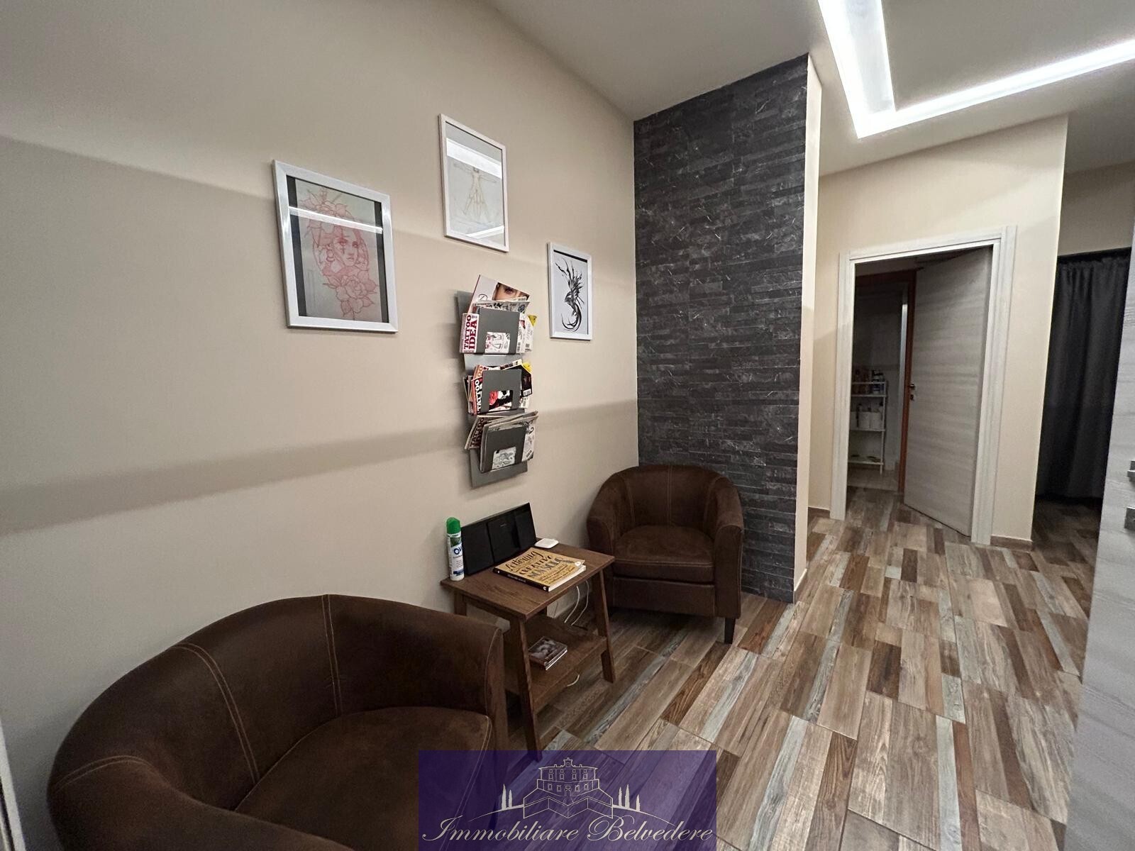 Locale commerciale in vendita in via francesco corteccia, Firenze