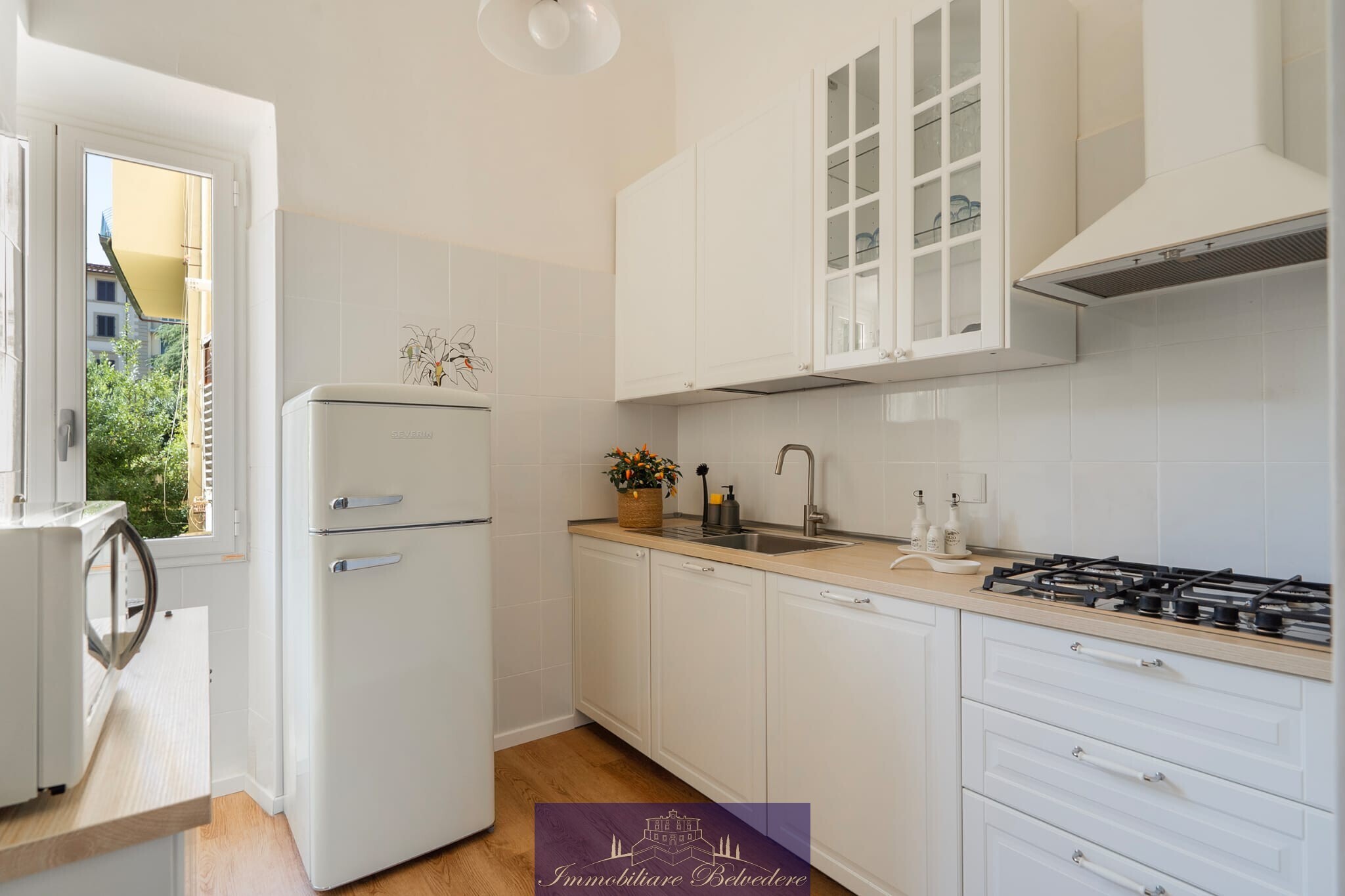 Appartamento con terrazzo in piazza massimo d'azeglio, Firenze