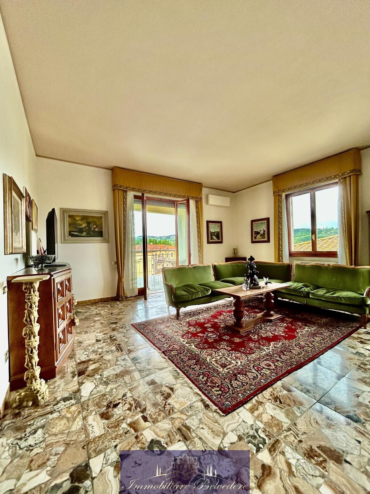 Appartamento con terrazzi in via napoli, San Casciano in Val di Pesa