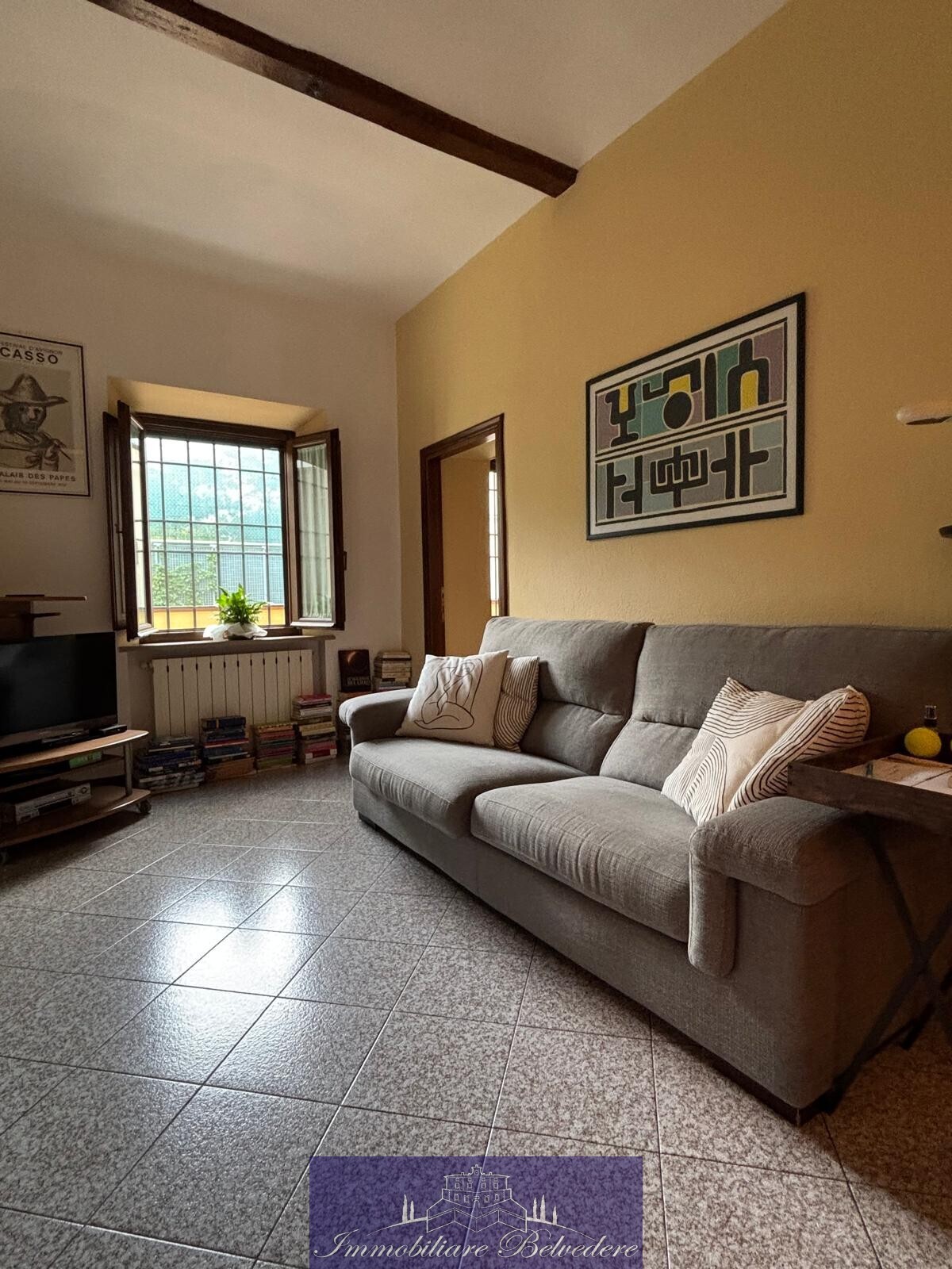Quadrilocale in vendita in via san vincenzo, Prato