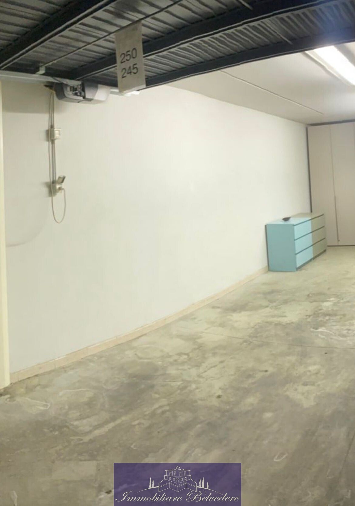 Box/Garage 29mq in affitto in via di melegnano, Firenze