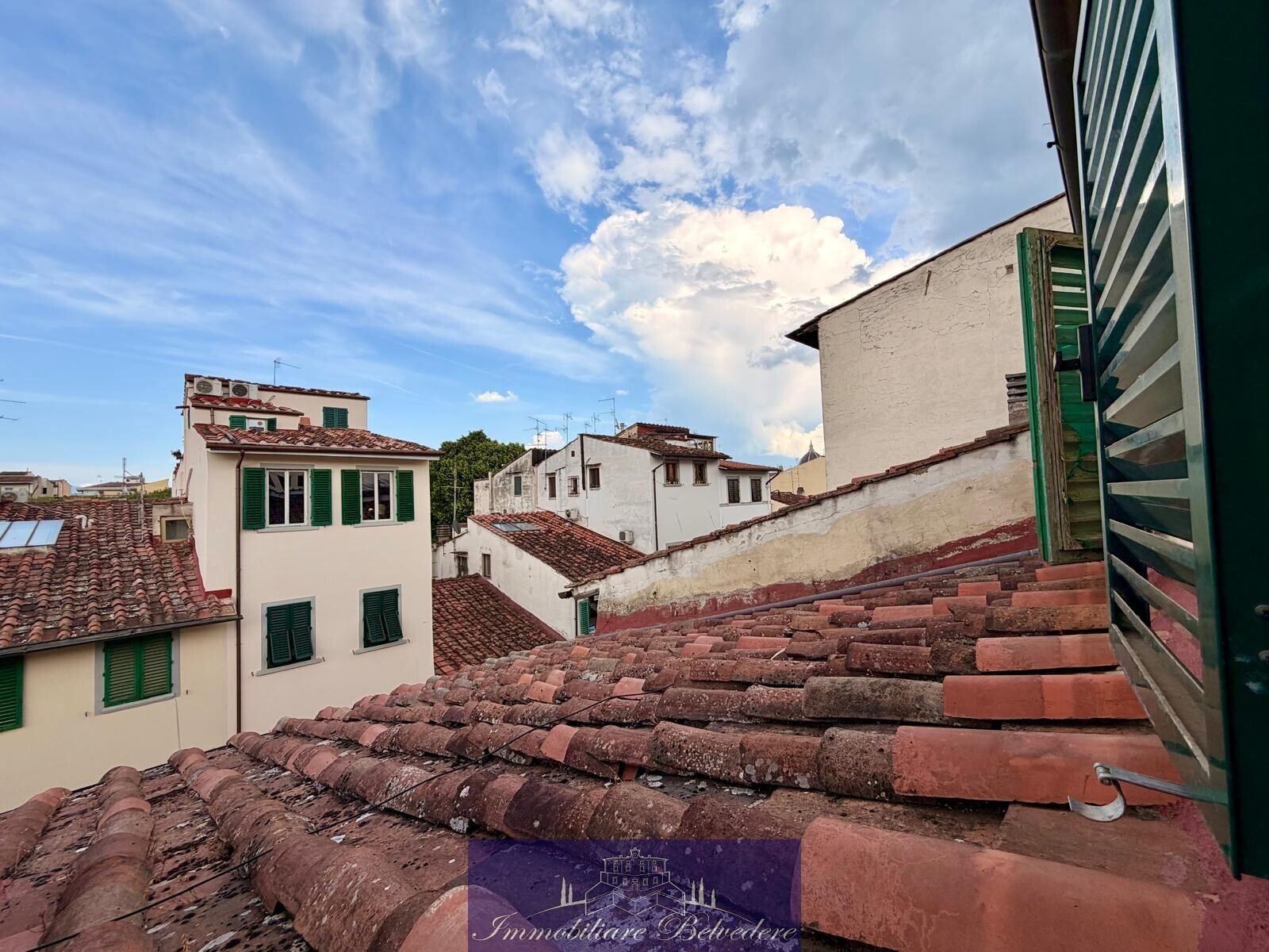 Quadrilocale con terrazzo in via degli orti oricellari, Firenze