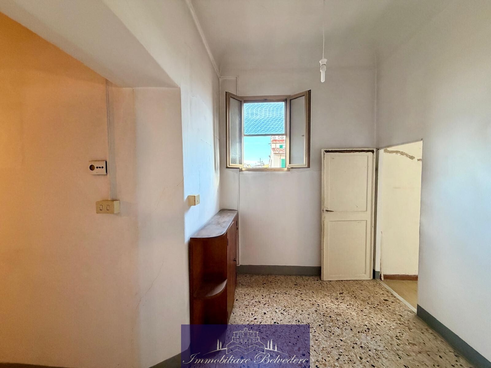 Quadrilocale con terrazzo in via degli orti oricellari, Firenze