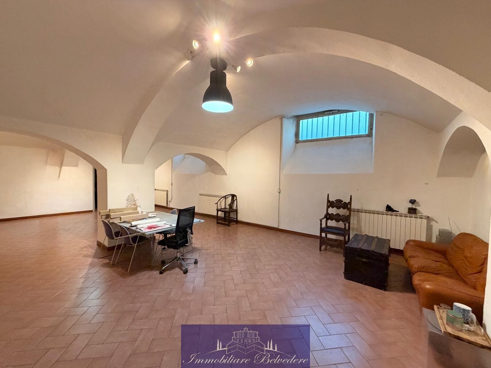Laboratorio in vendita in via lorenzo il magnifico, Firenze