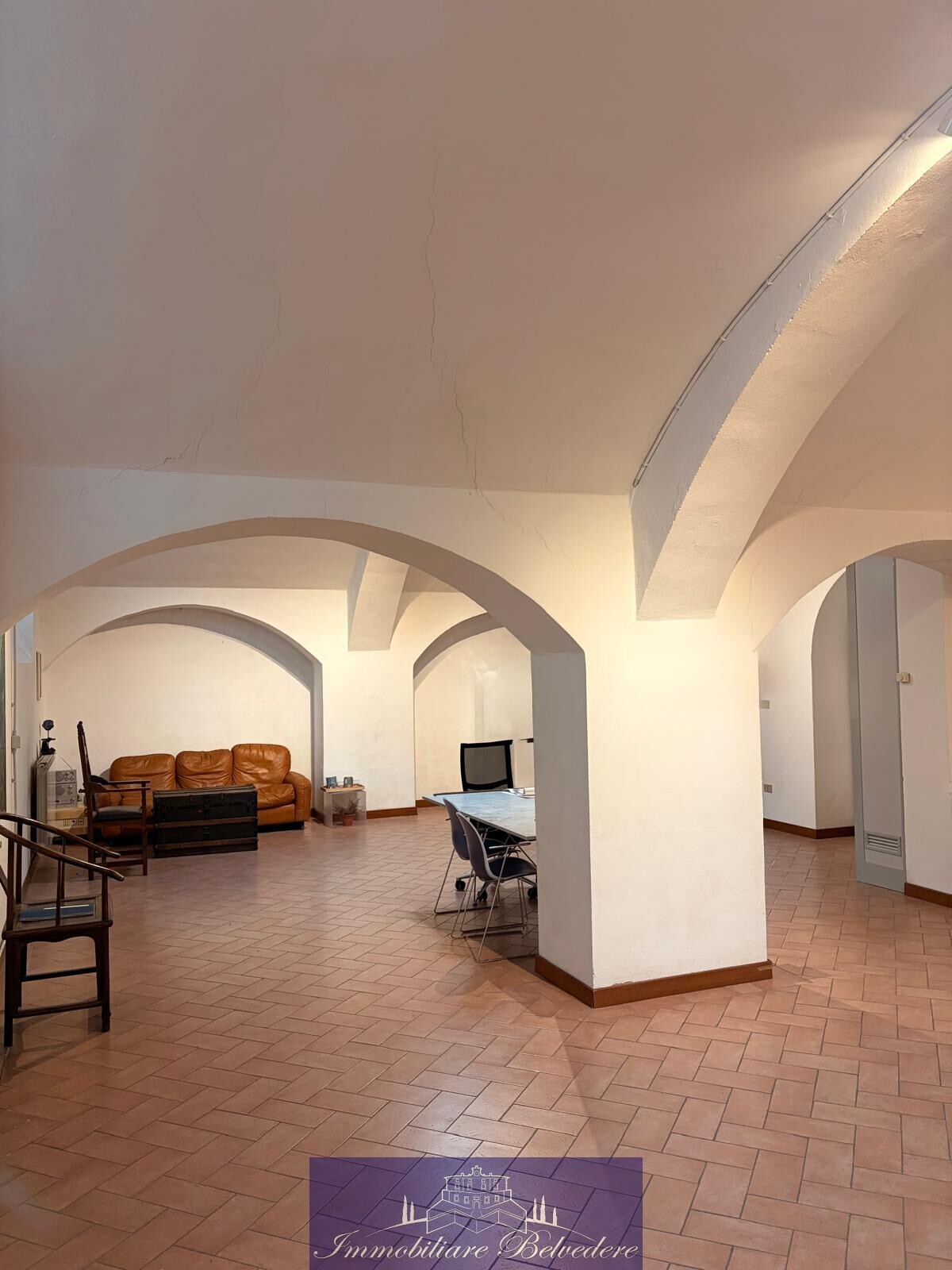 Laboratorio in vendita in via lorenzo il magnifico, Firenze
