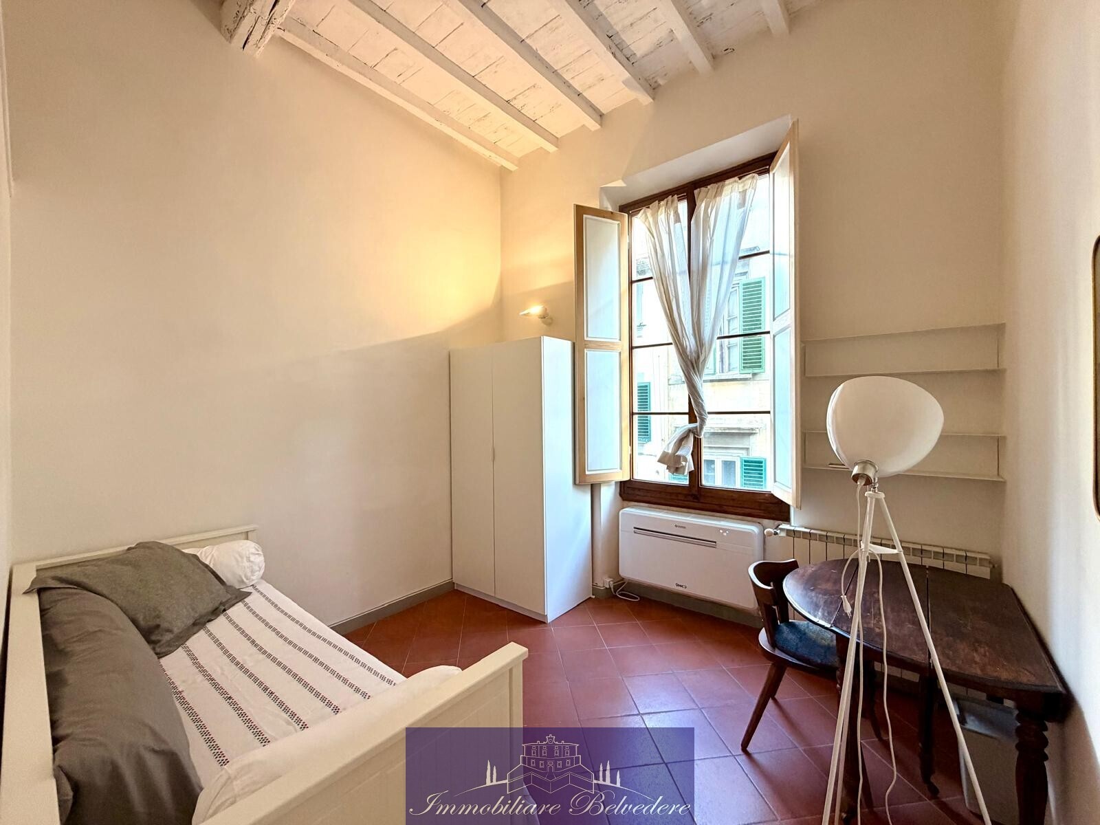 Trilocale in affitto in via de' ginori, Firenze