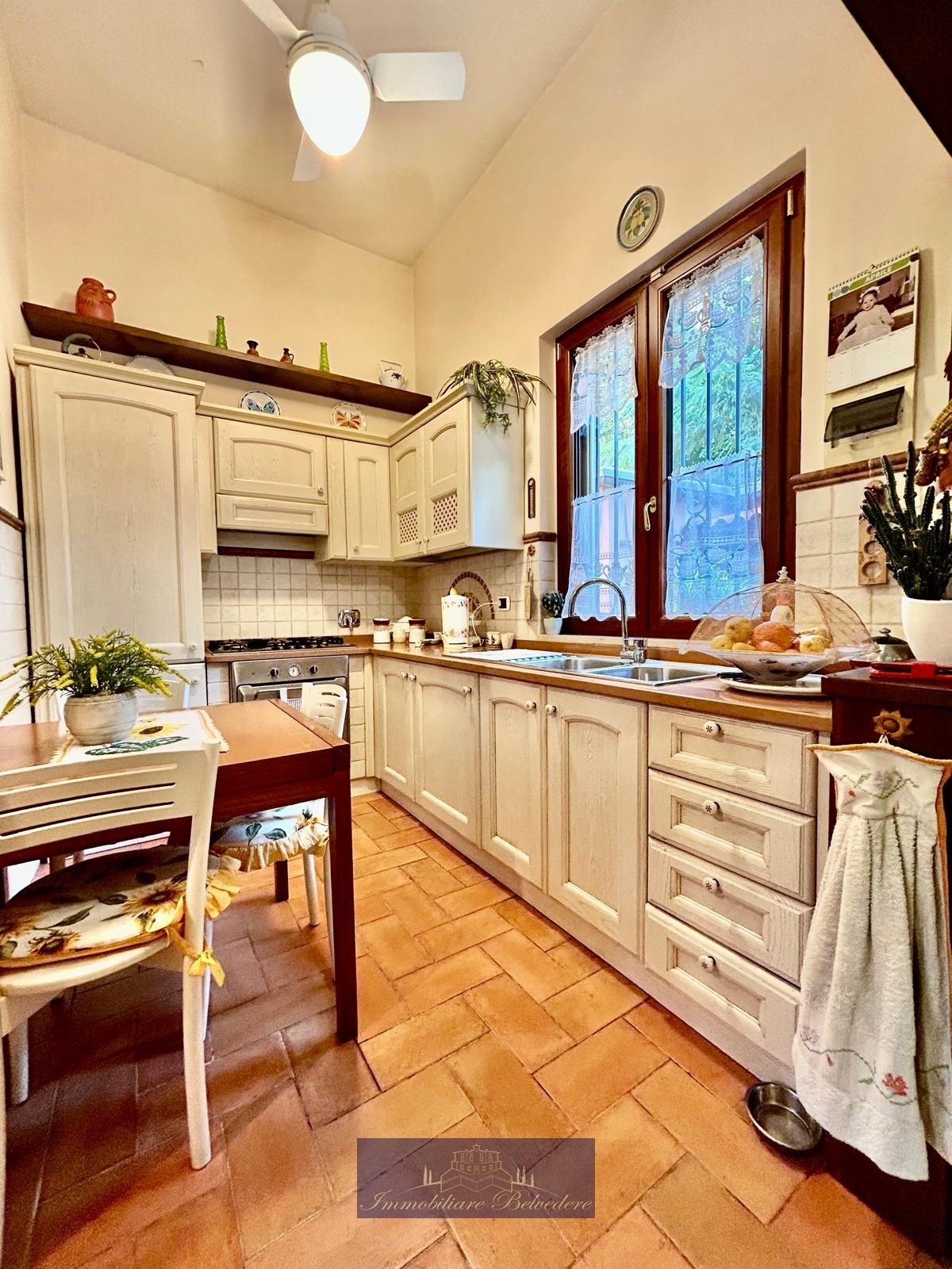 Casa indipendente con giardino in via della sala, Firenze