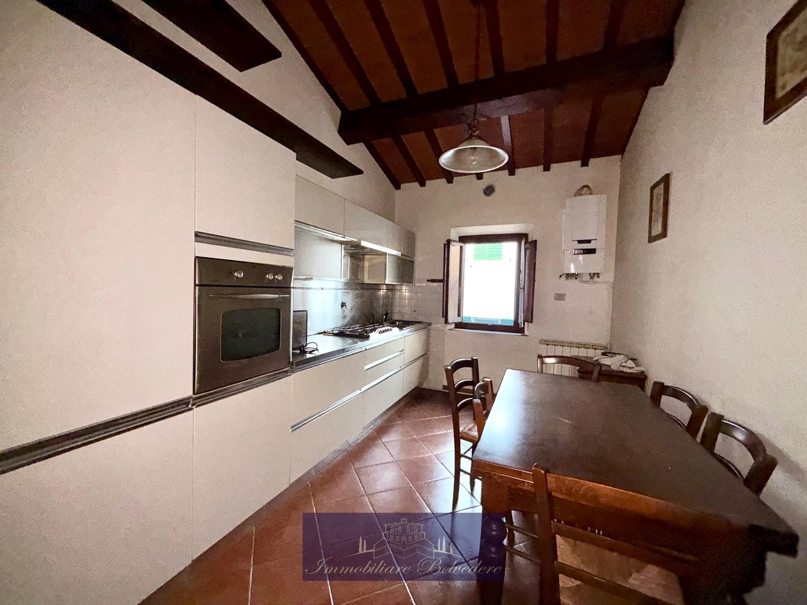 Casa indipendente da ristrutturare in piazza buondelmonti, Impruneta