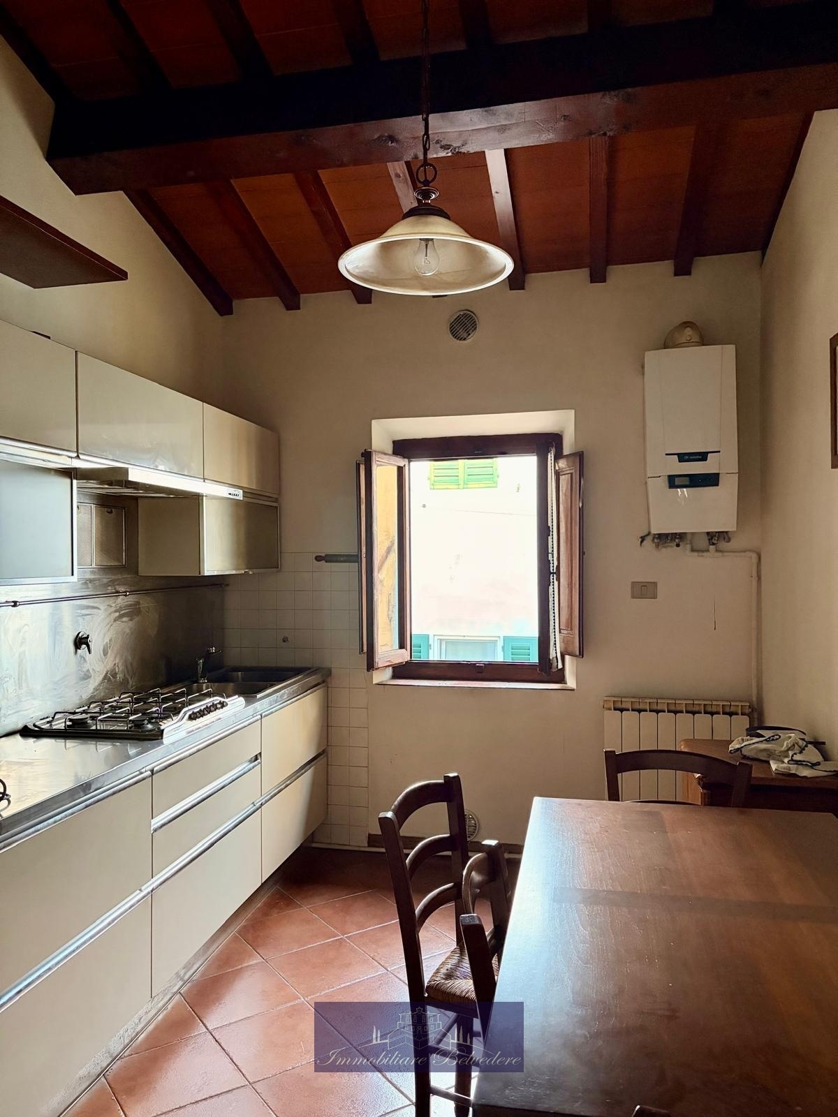 Casa indipendente da ristrutturare in piazza buondelmonti, Impruneta
