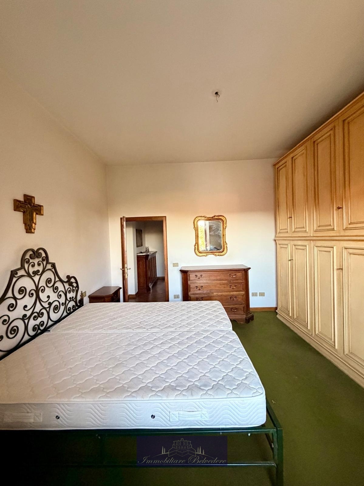 Casa indipendente da ristrutturare in piazza buondelmonti, Impruneta