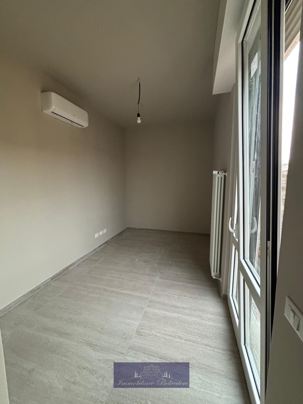 Appartamento ristrutturato in via delle cento stelle, Firenze