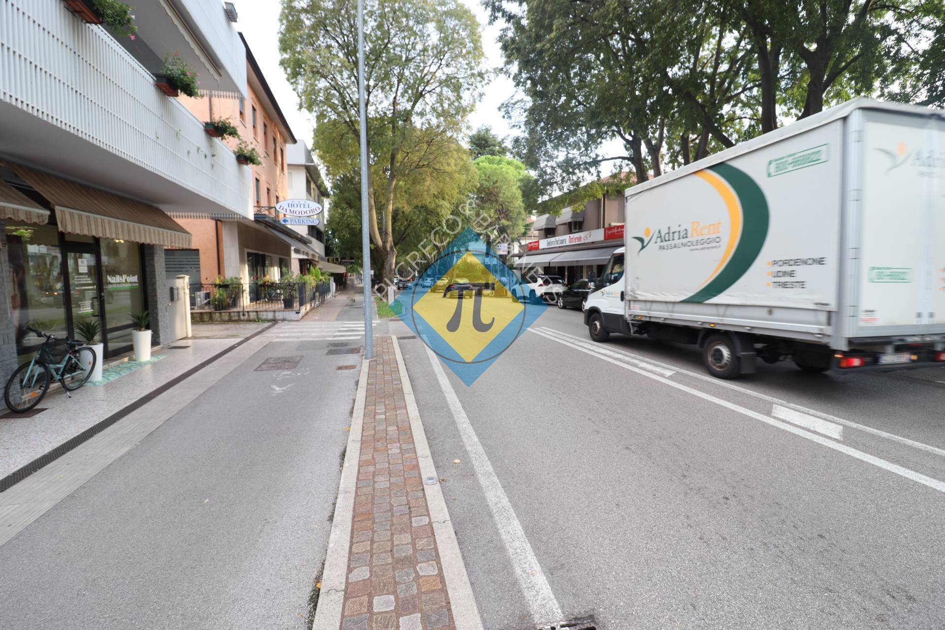 Locale commerciale in vendita a Pordenone