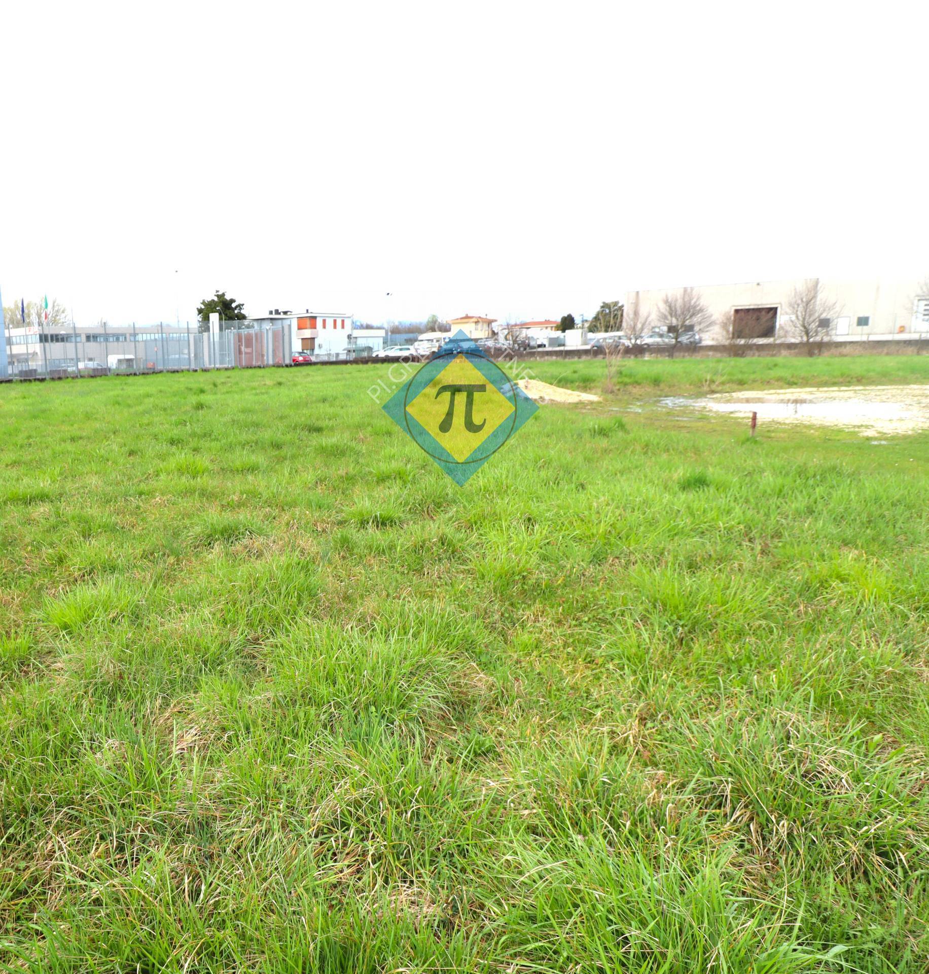 Terreno edificabile in vendita a Pordenone