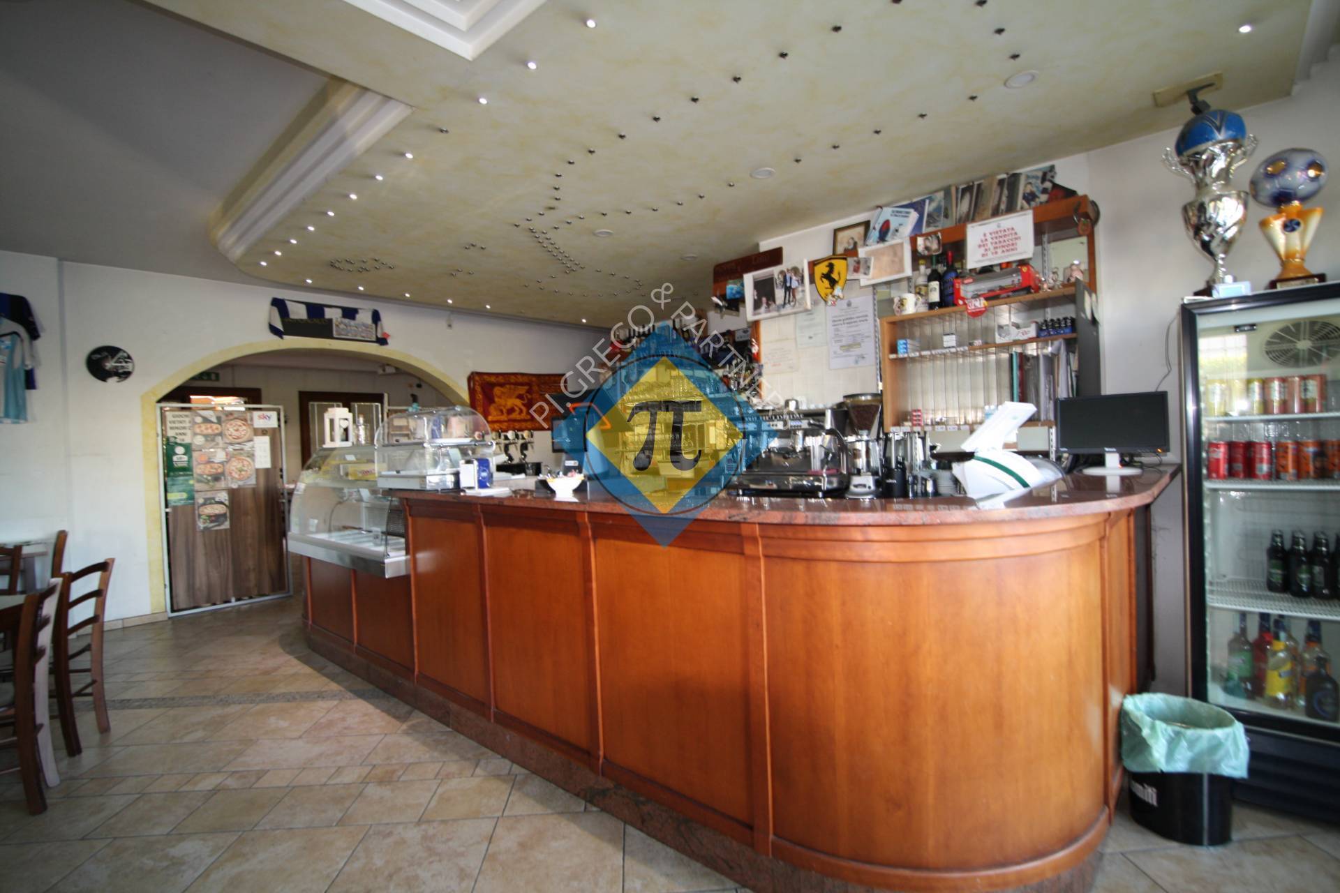 Locale commerciale in vendita a Cinto Caomaggiore