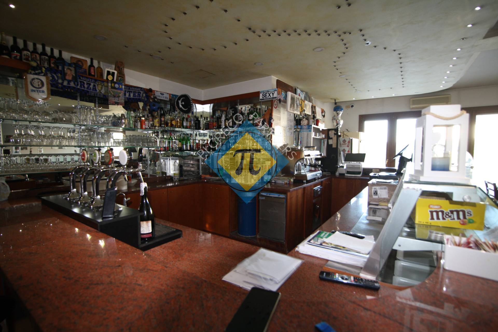 Locale commerciale in vendita a Cinto Caomaggiore