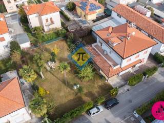 Terreno edificabile in vendita a Pordenone, Borgomeduna