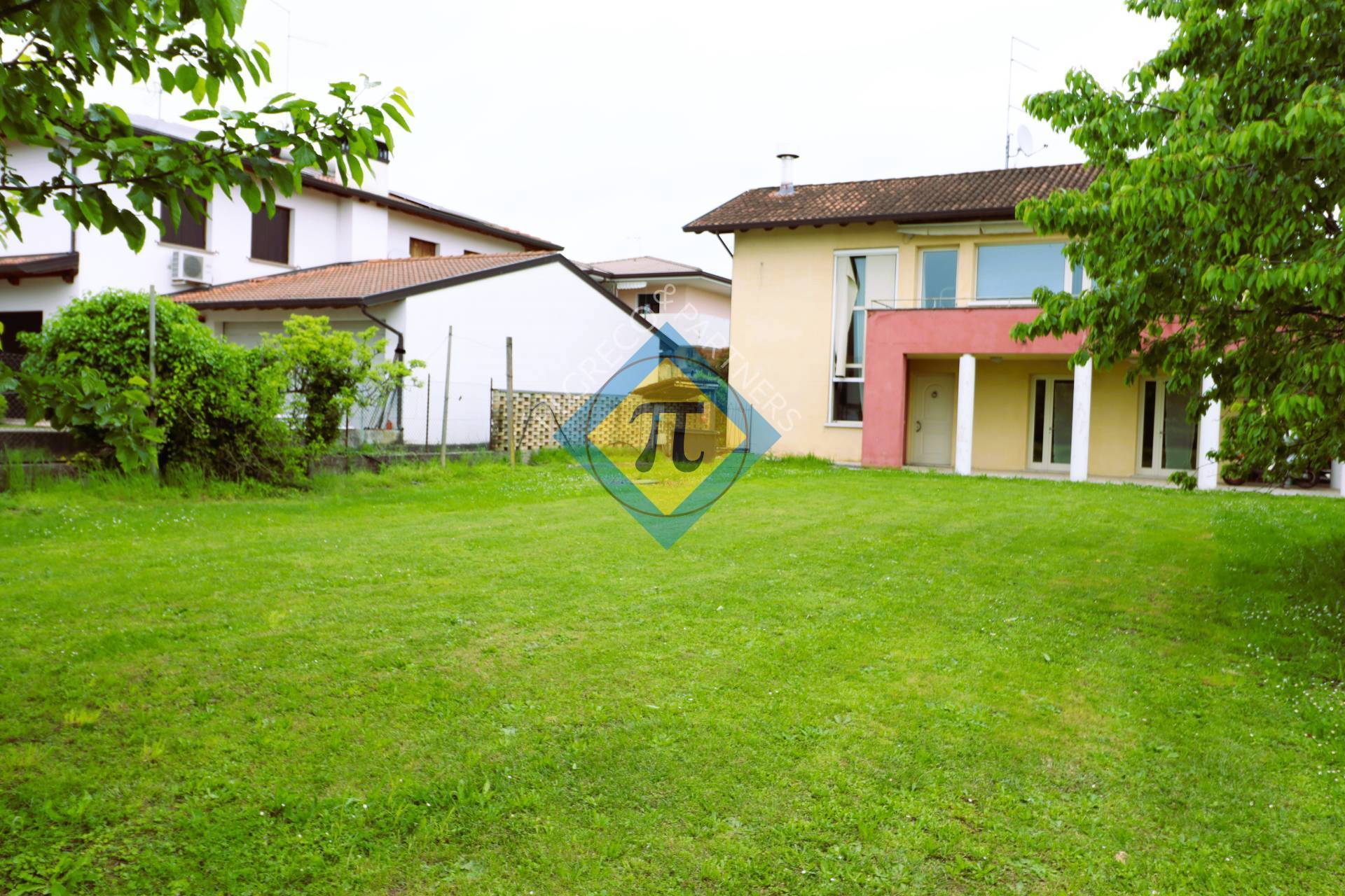 Villa in vendita a Cordenons