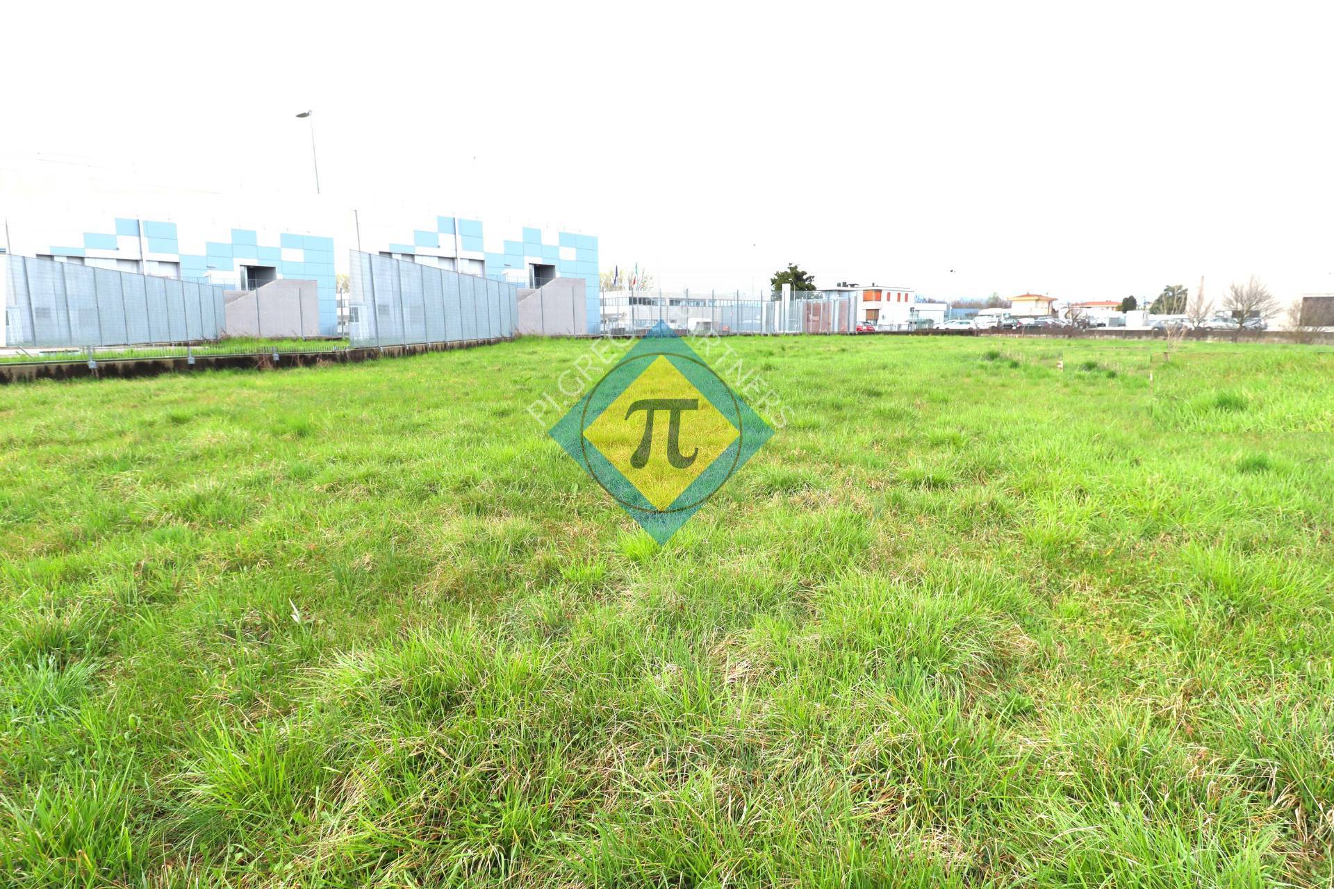 Terreno edificabile in vendita a Pordenone