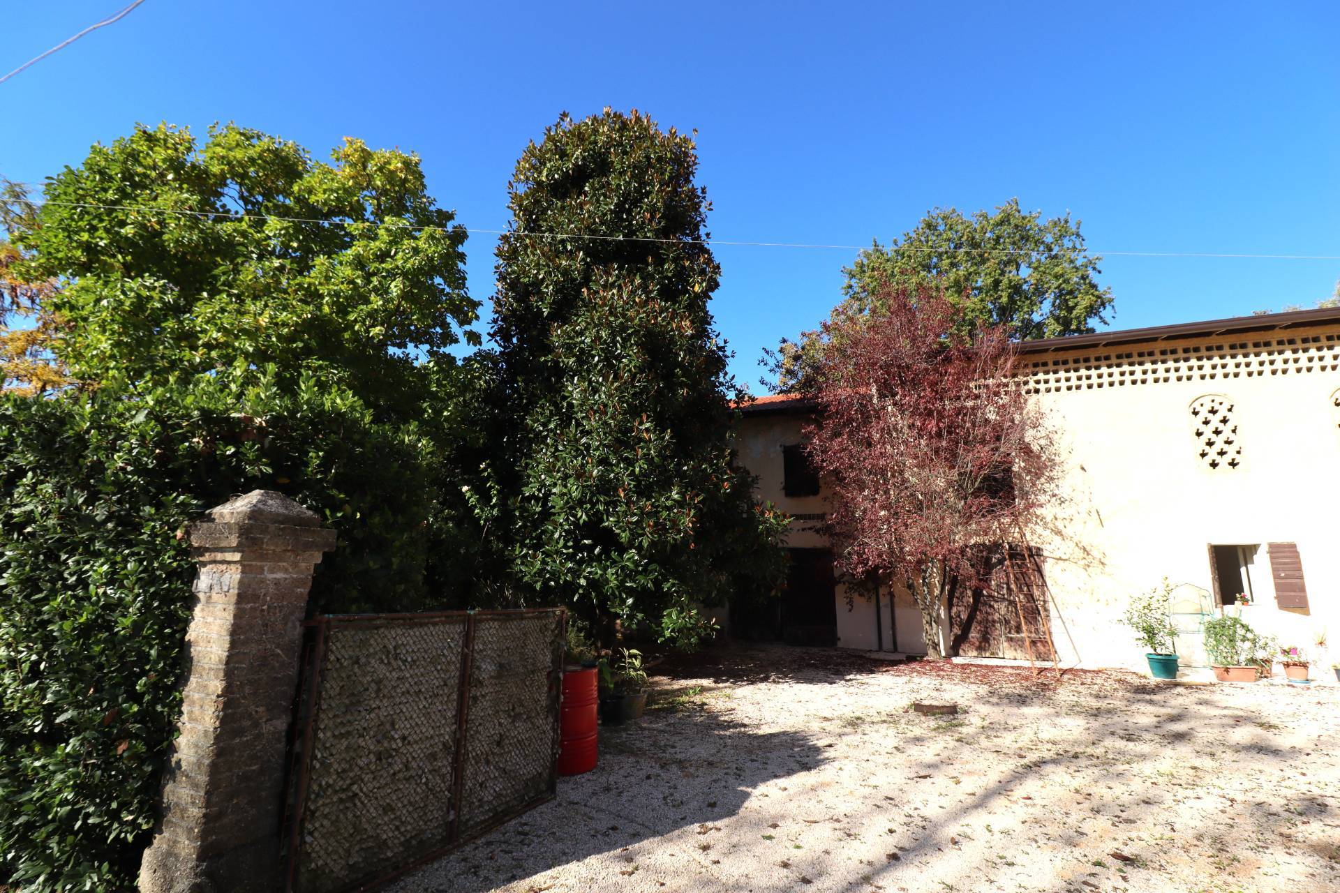 Villa in vendita a Fiume Veneto, Bannia