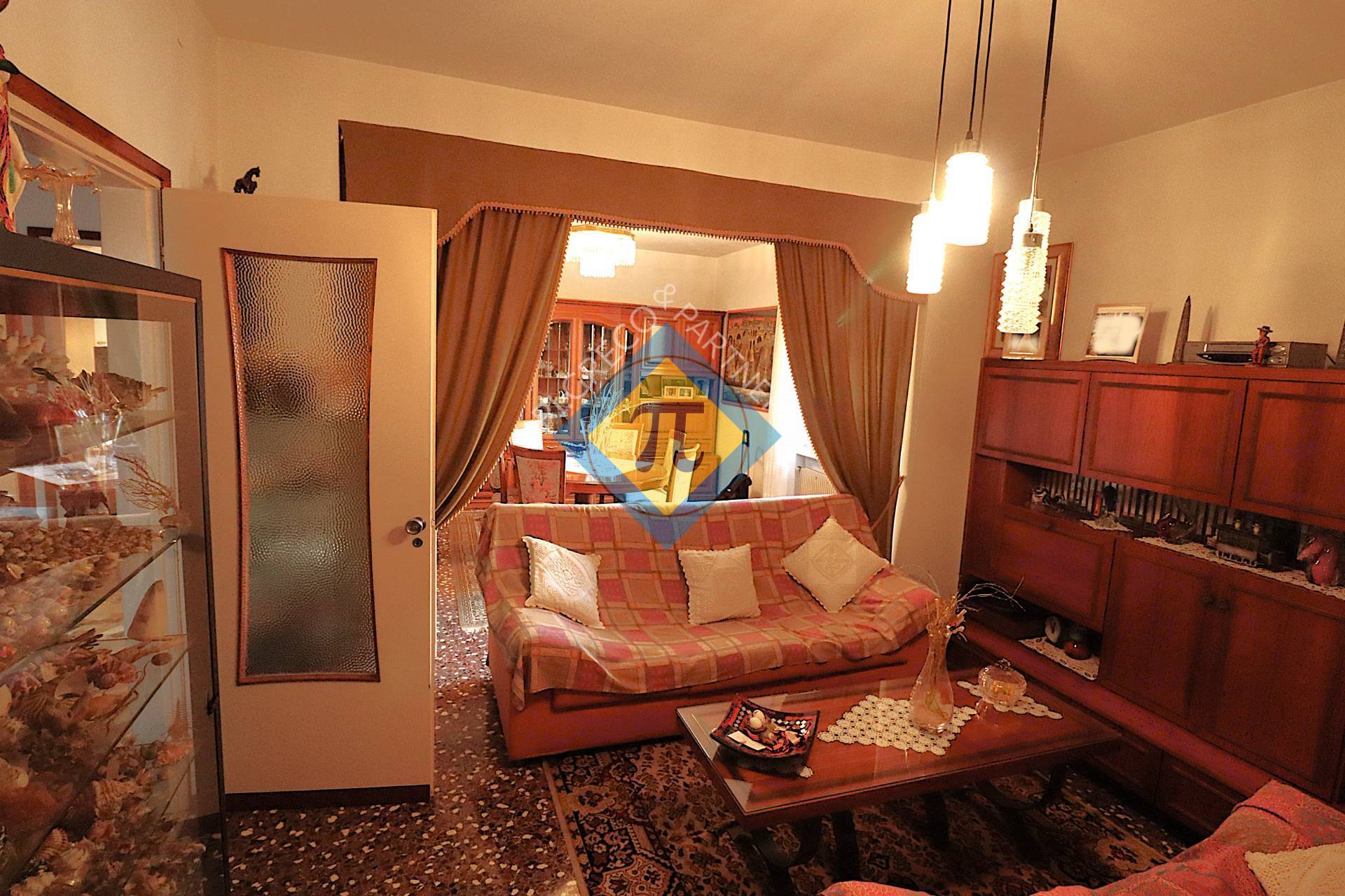 Villa in vendita a Pordenone, Borgomeduna