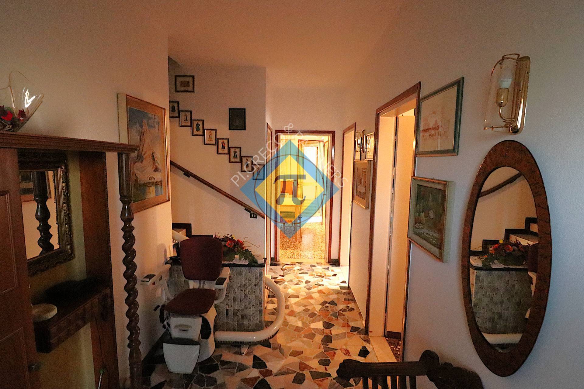Villa in vendita a Pordenone, Borgomeduna