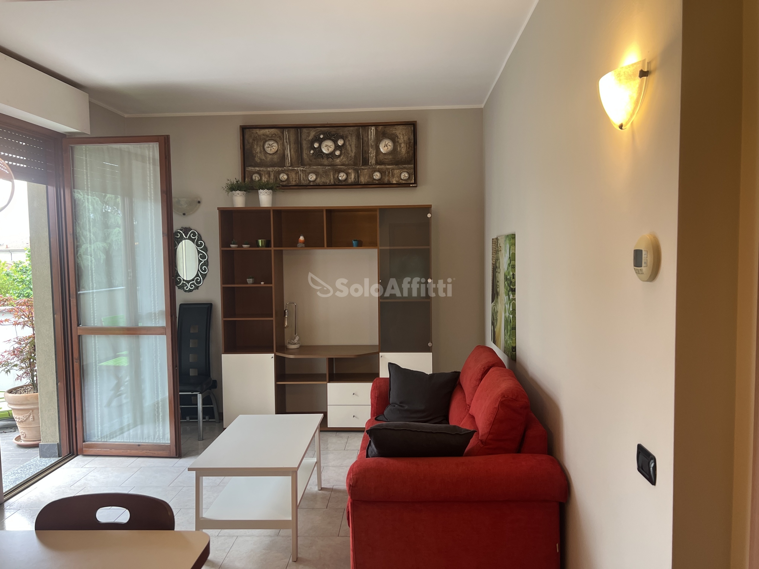 Bilocale con giardino in via pietro toselli 16, Limbiate
