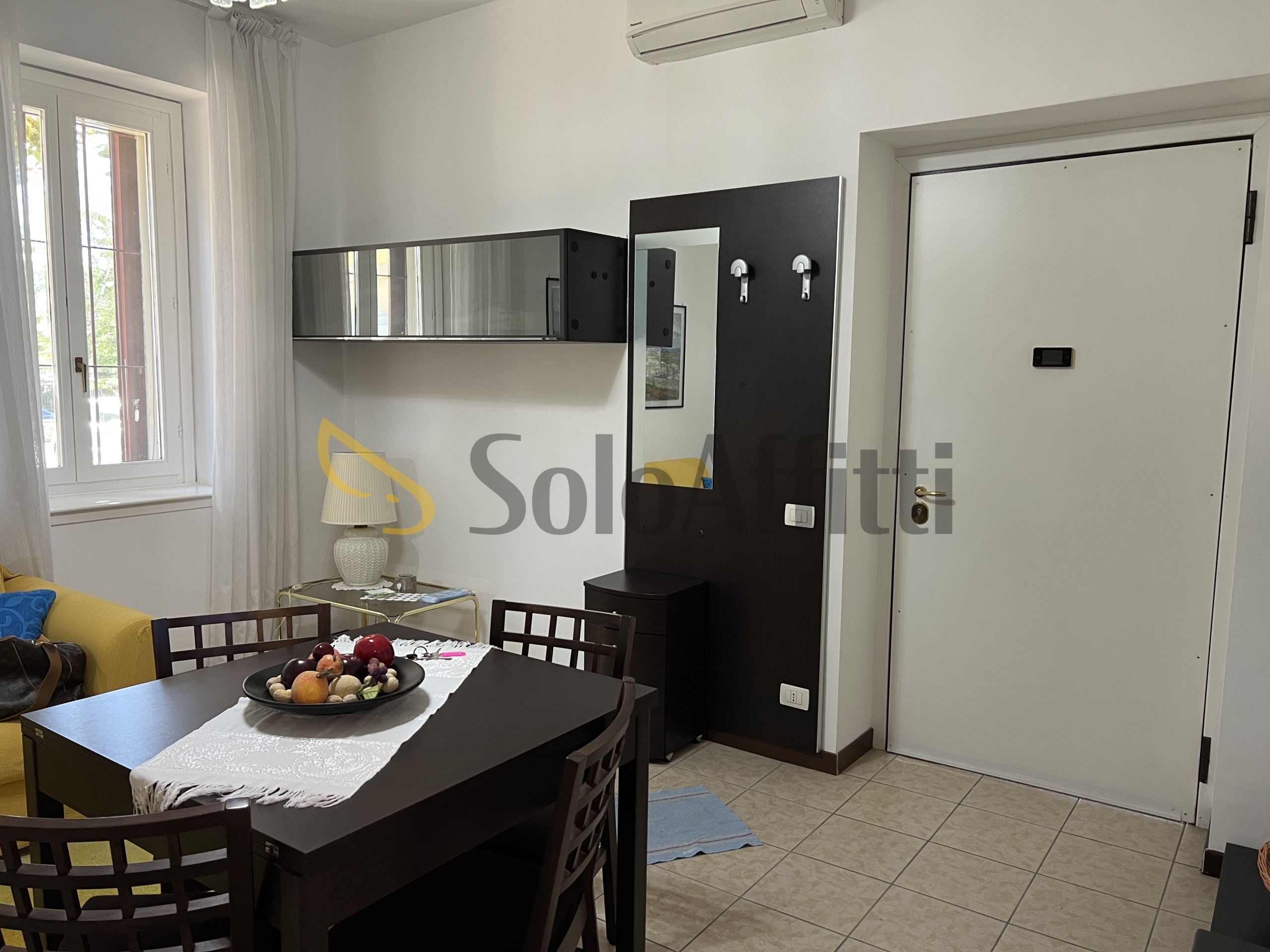 Trilocale in affitto in via piave snc, Bollate