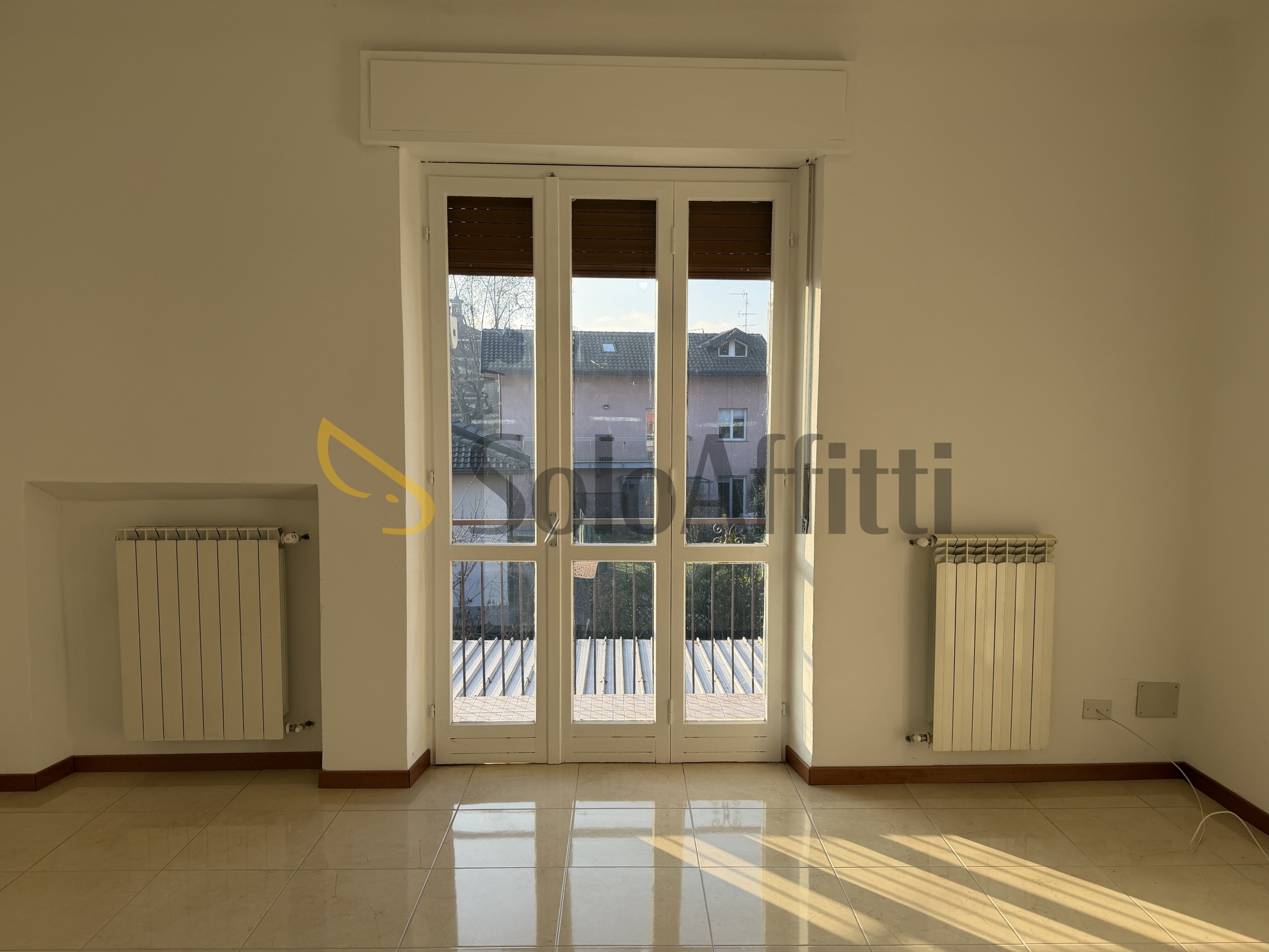 Trilocale da ristrutturare in via giuseppe colombo 13, Solaro