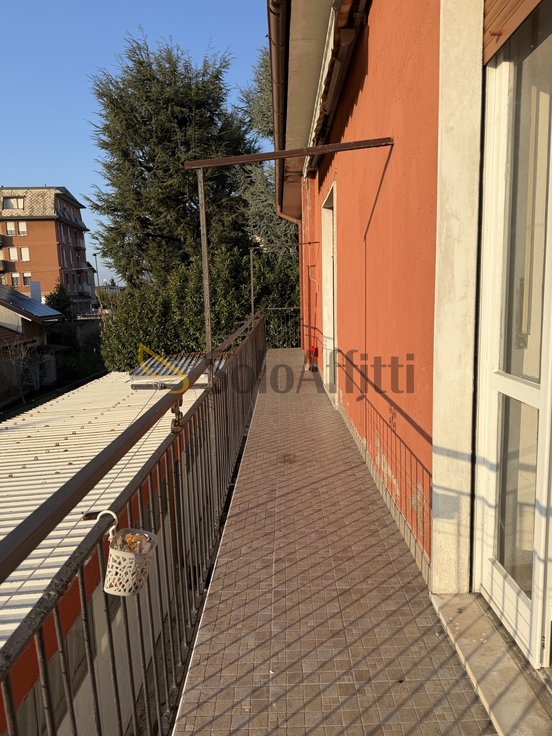 Trilocale da ristrutturare in via giuseppe colombo 13, Solaro