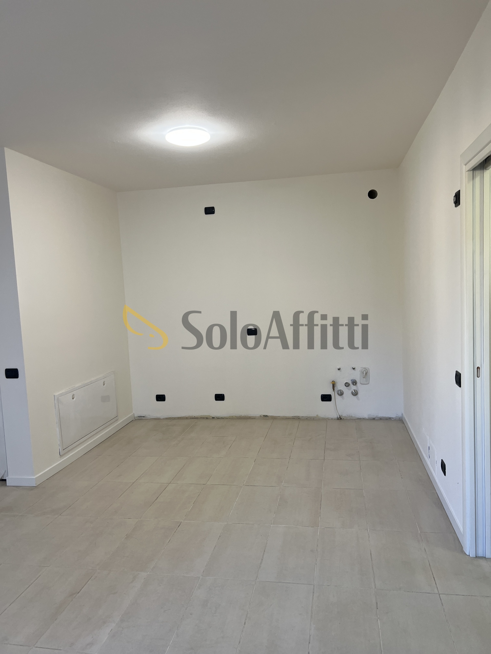 Trilocale in affitto a Rovellasca