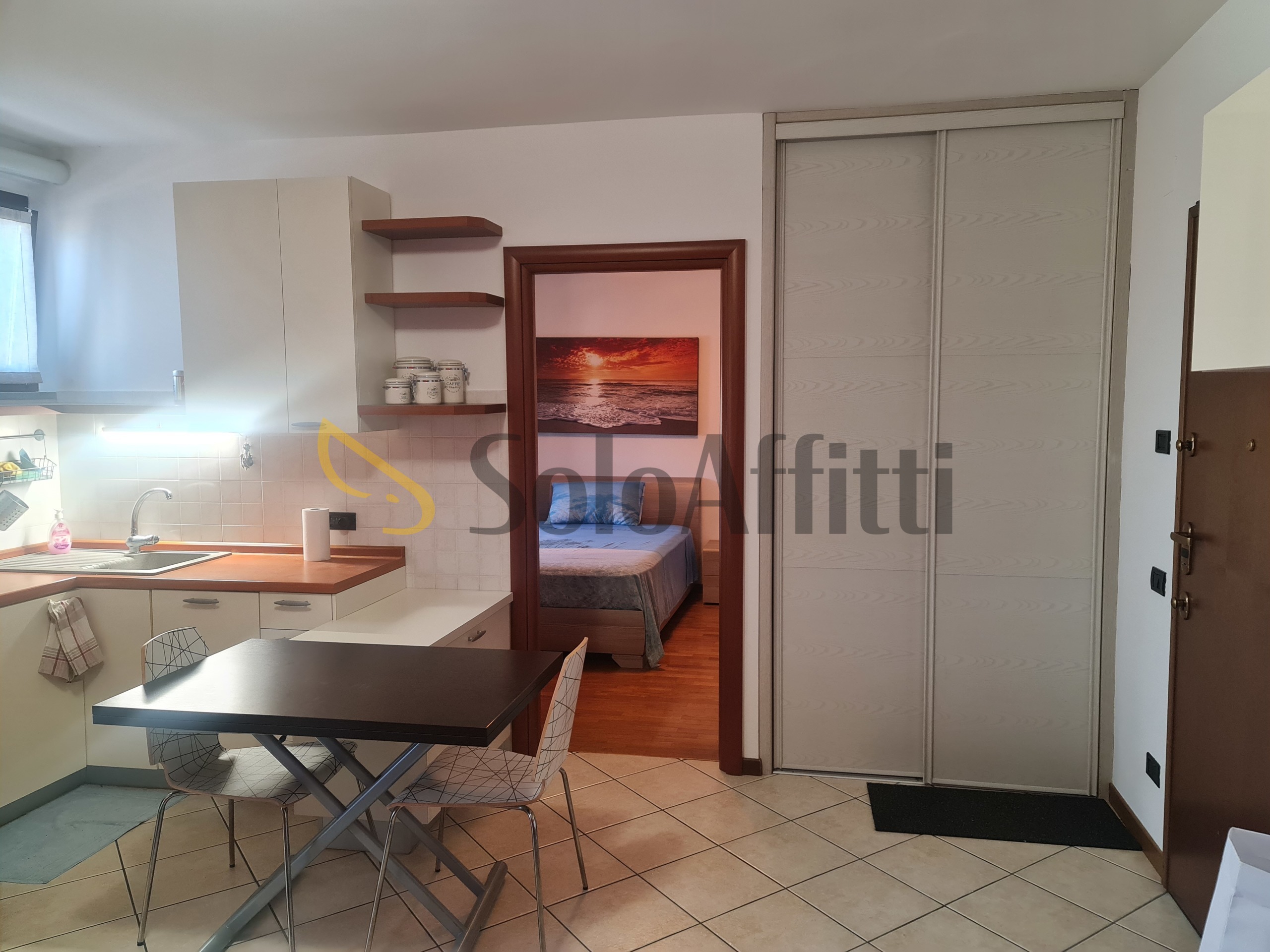 Bilocale con giardino a Caronno Pertusella