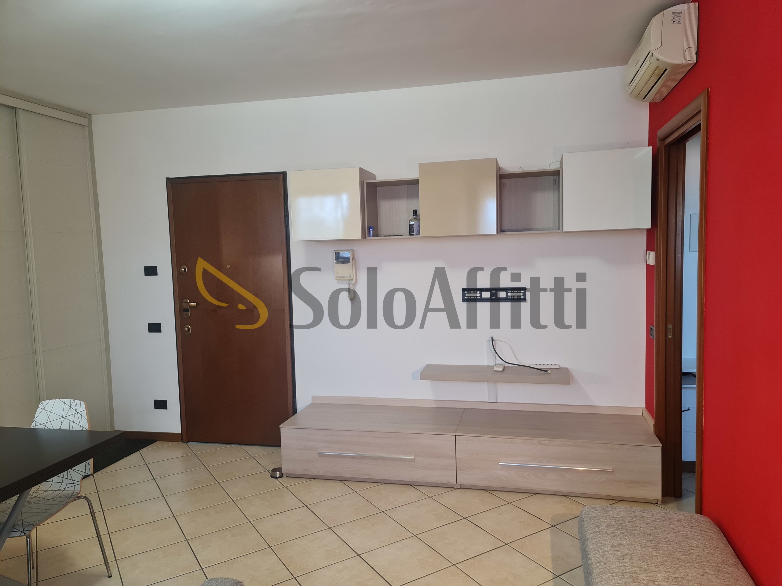 Bilocale con giardino a Caronno Pertusella