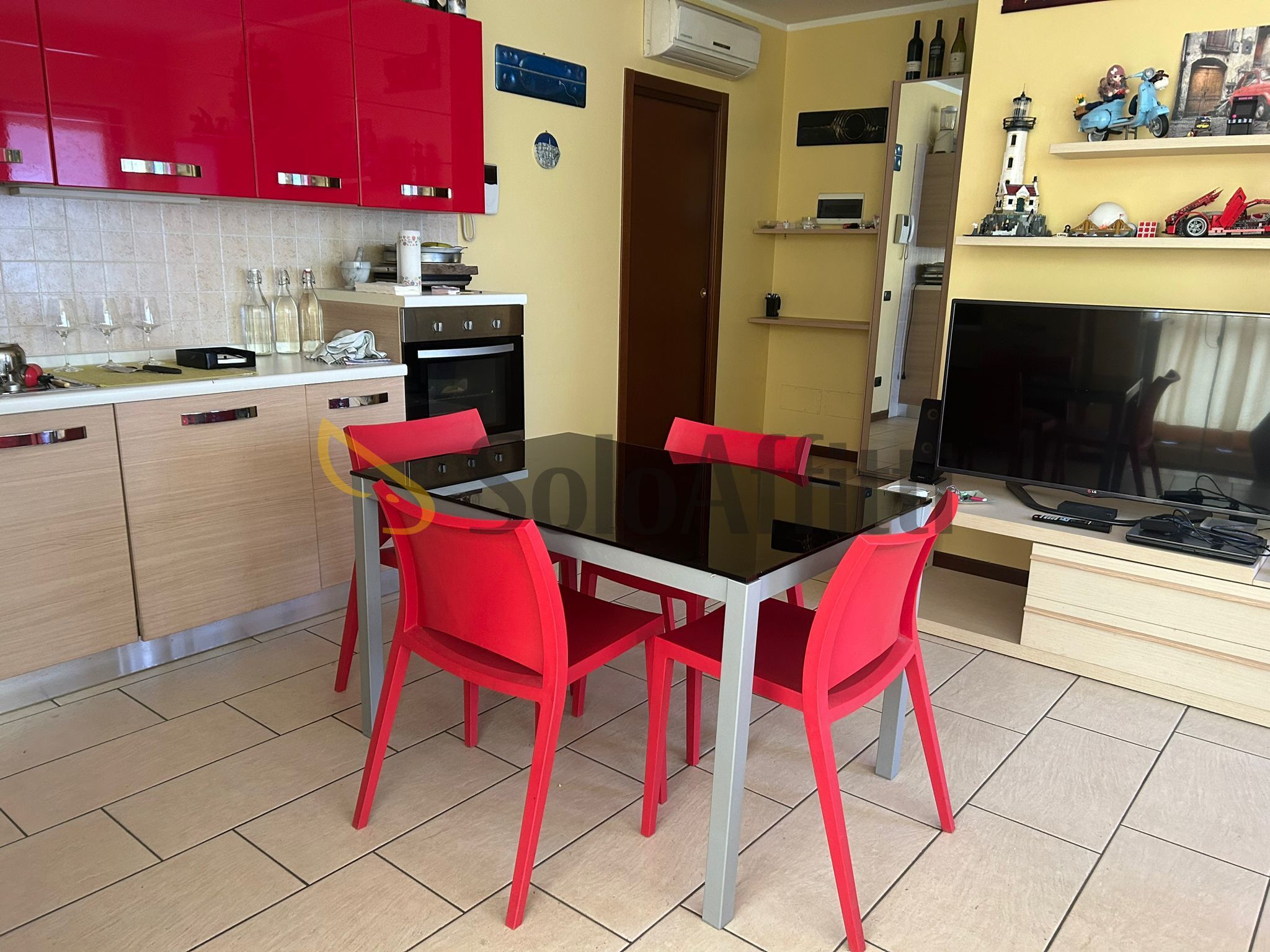 Bilocale con giardino in luigi carcano 160, Caronno Pertusella