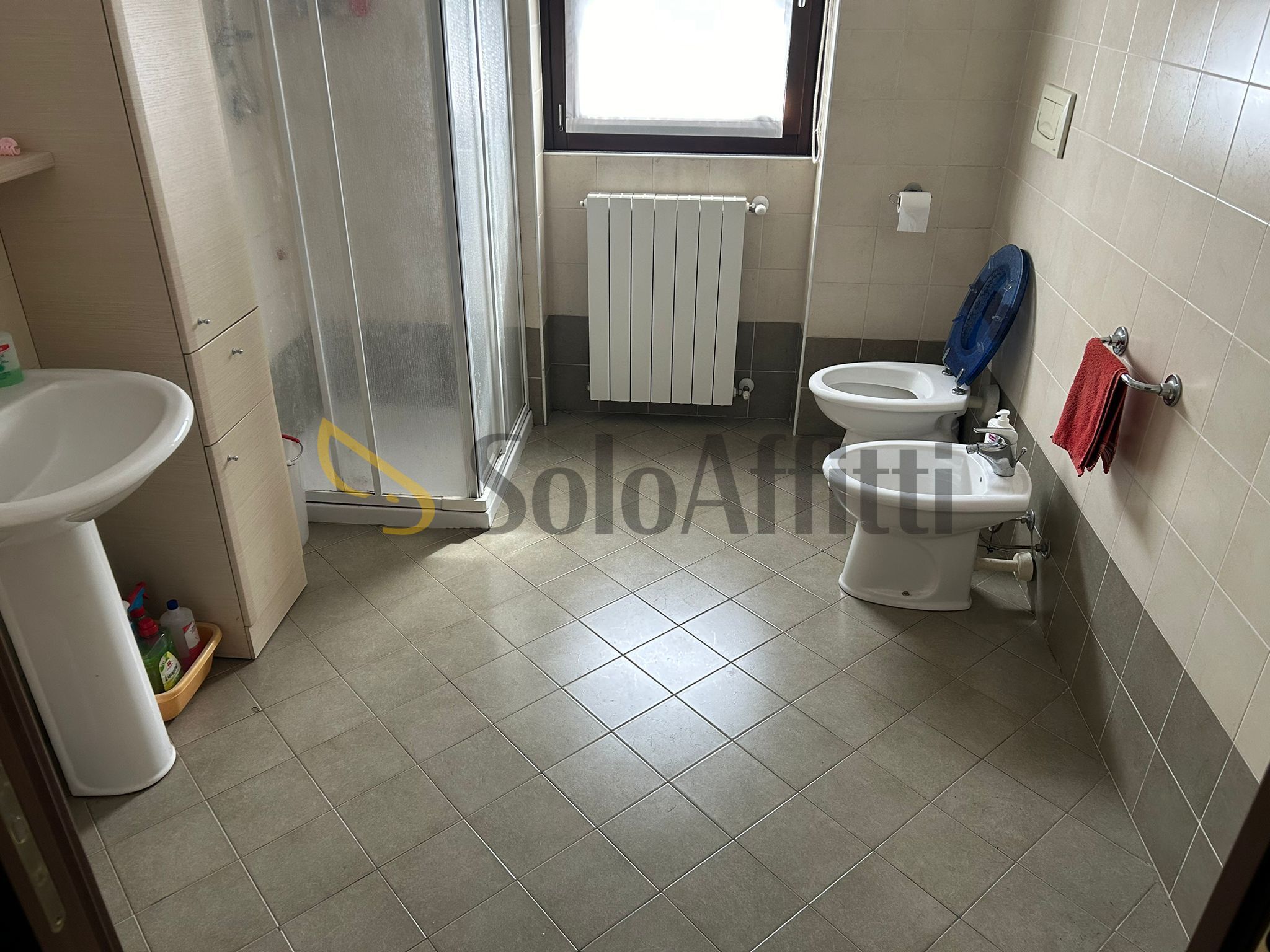 Bilocale con giardino in luigi carcano 160, Caronno Pertusella