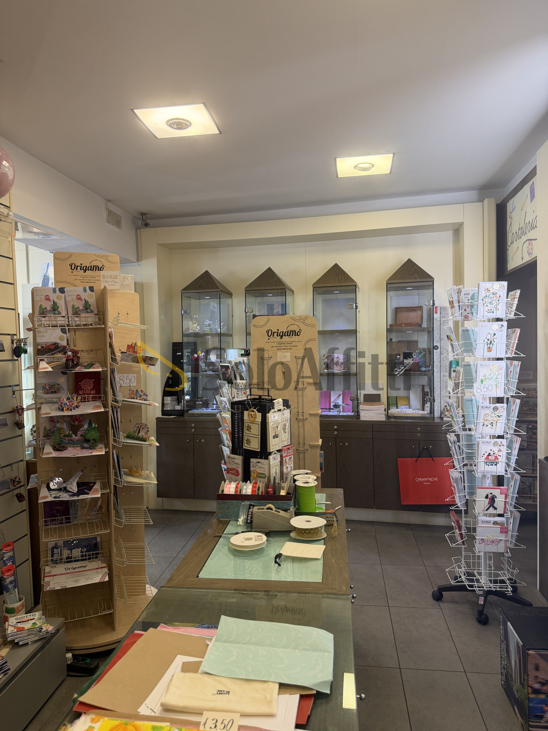 Locale commerciale in affitto in corso italia snc, Saronno