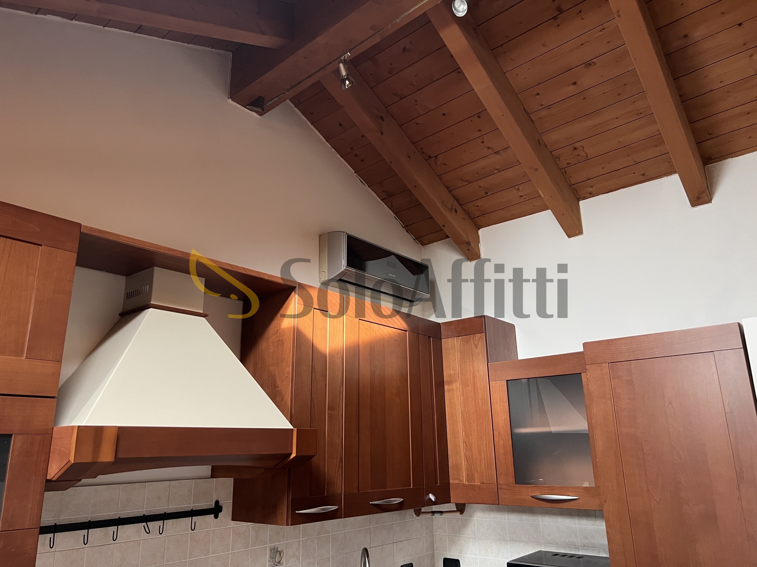 Trilocale in affitto in via cristoforo colombo 6, Turate