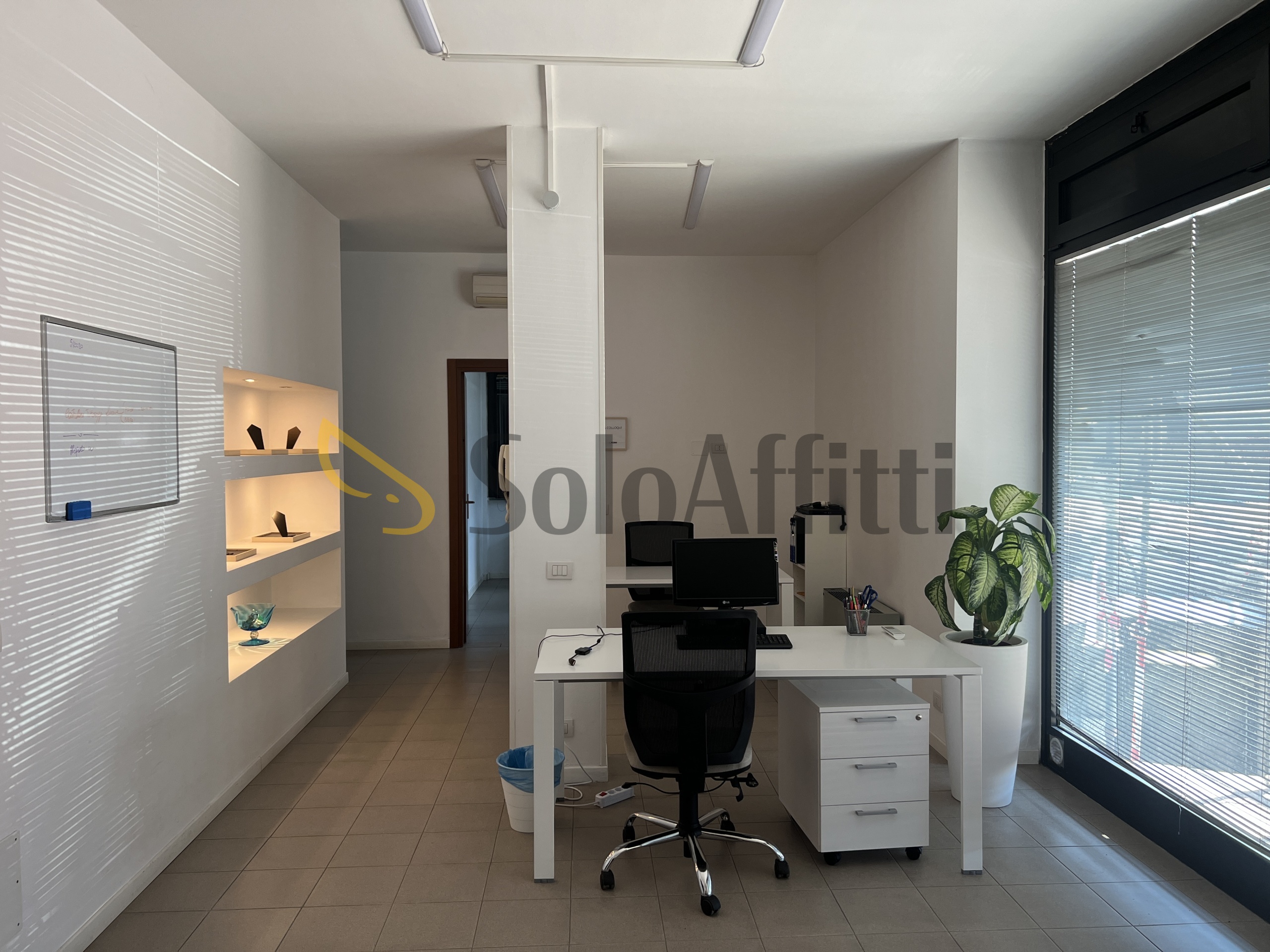 Ufficio in affitto in via leonardo da vinci 36, Saronno