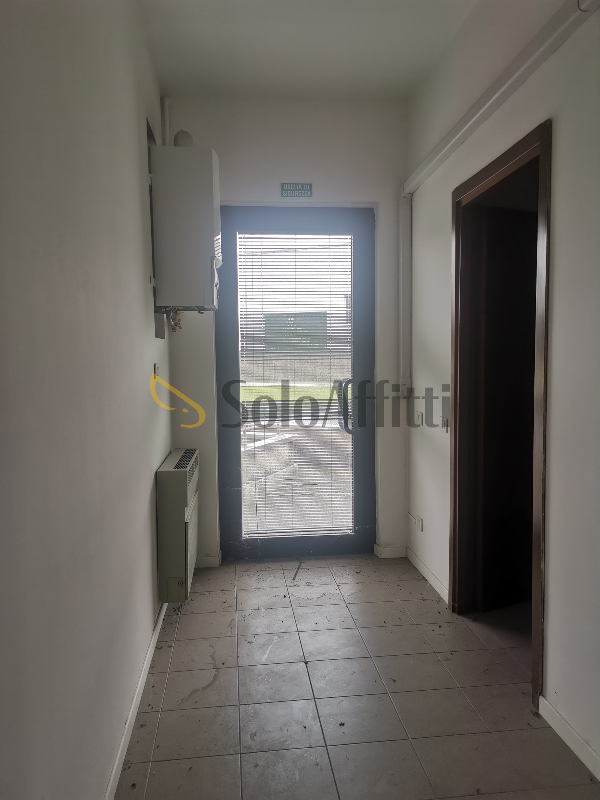 Ufficio in affitto in via leonardo da vinci 36, Saronno