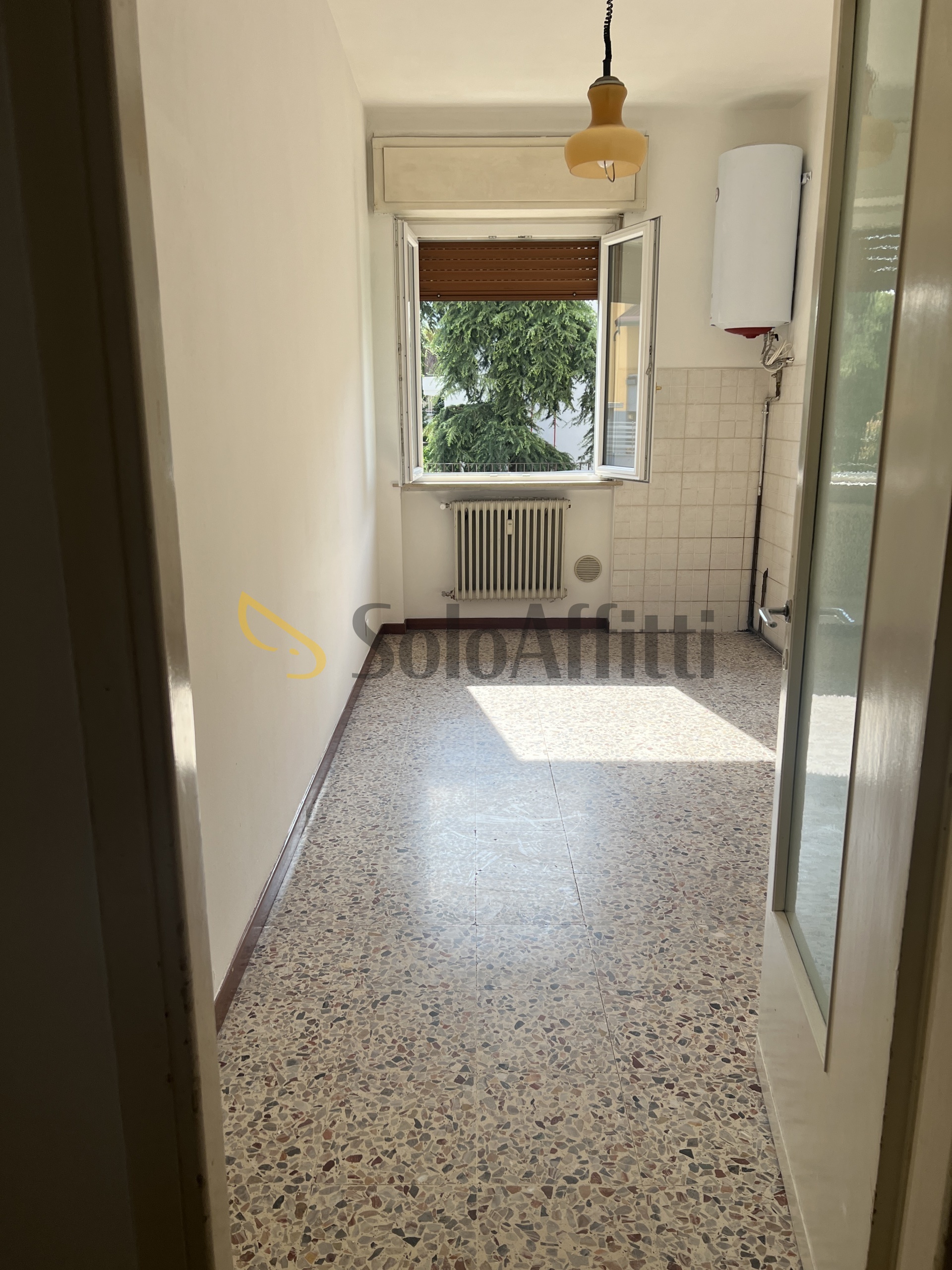 Trilocale con box doppio a Cislago