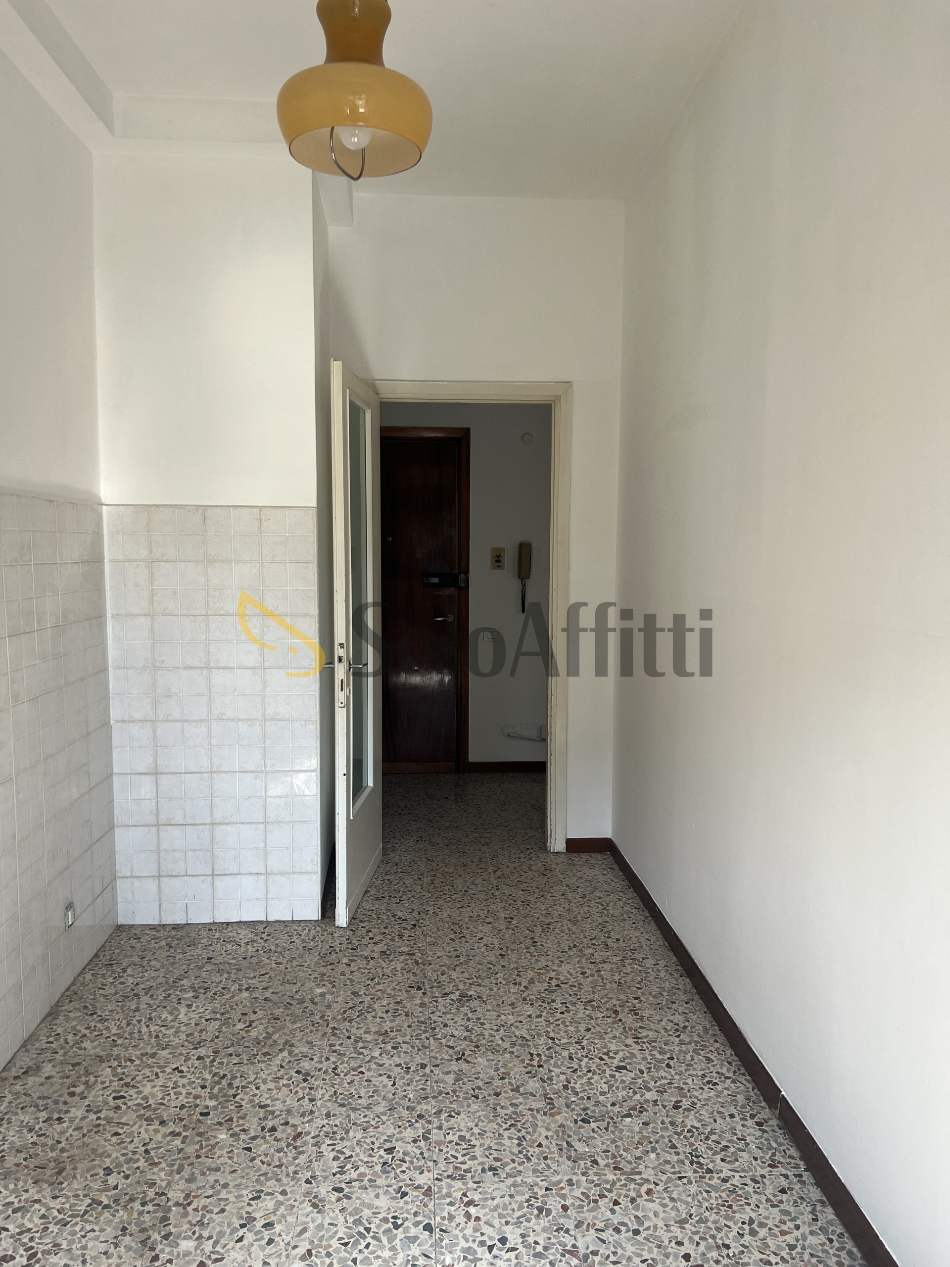 Trilocale con box doppio a Cislago
